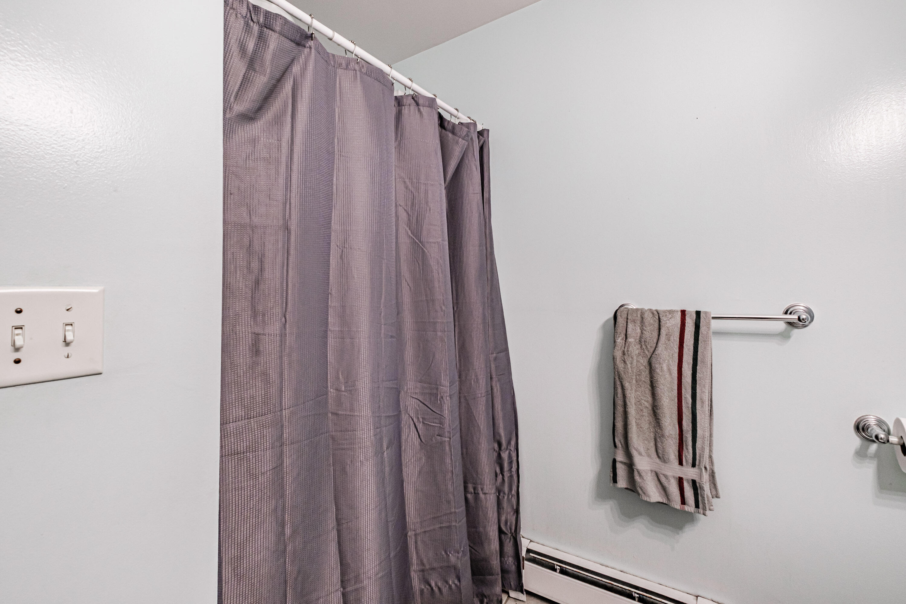 12 Ledges Court, 12