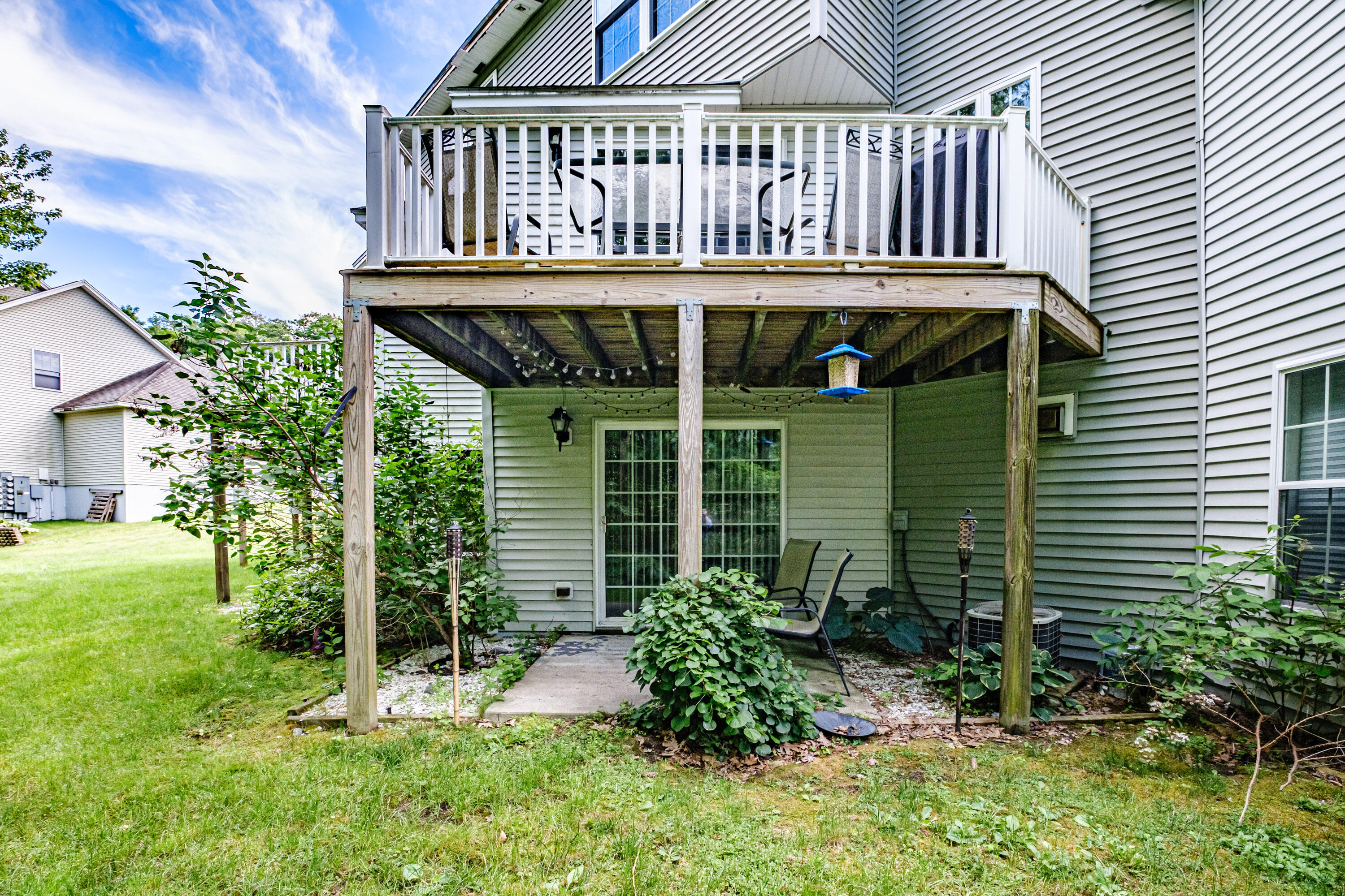 12 Ledges Court, 12
