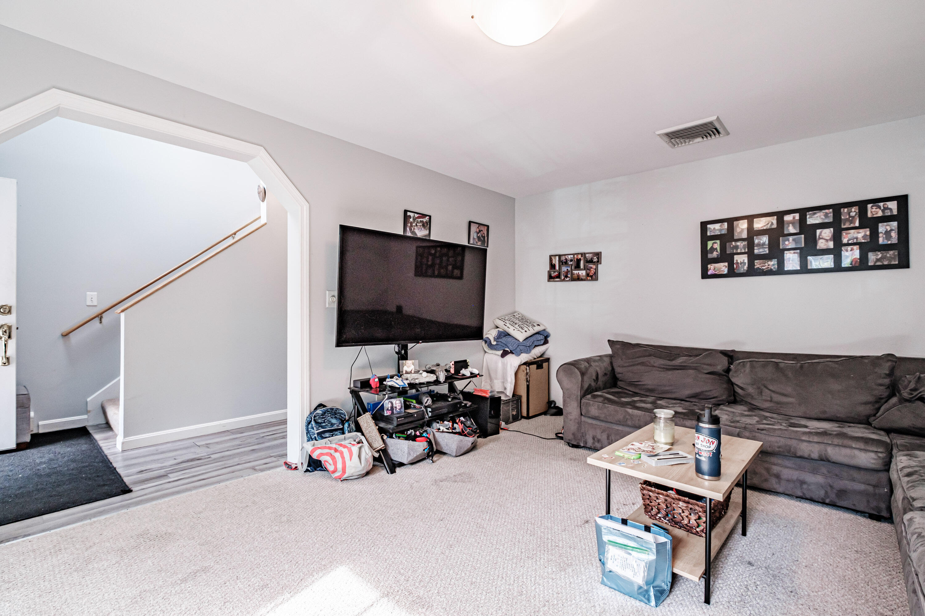 12 Ledges Court, 12