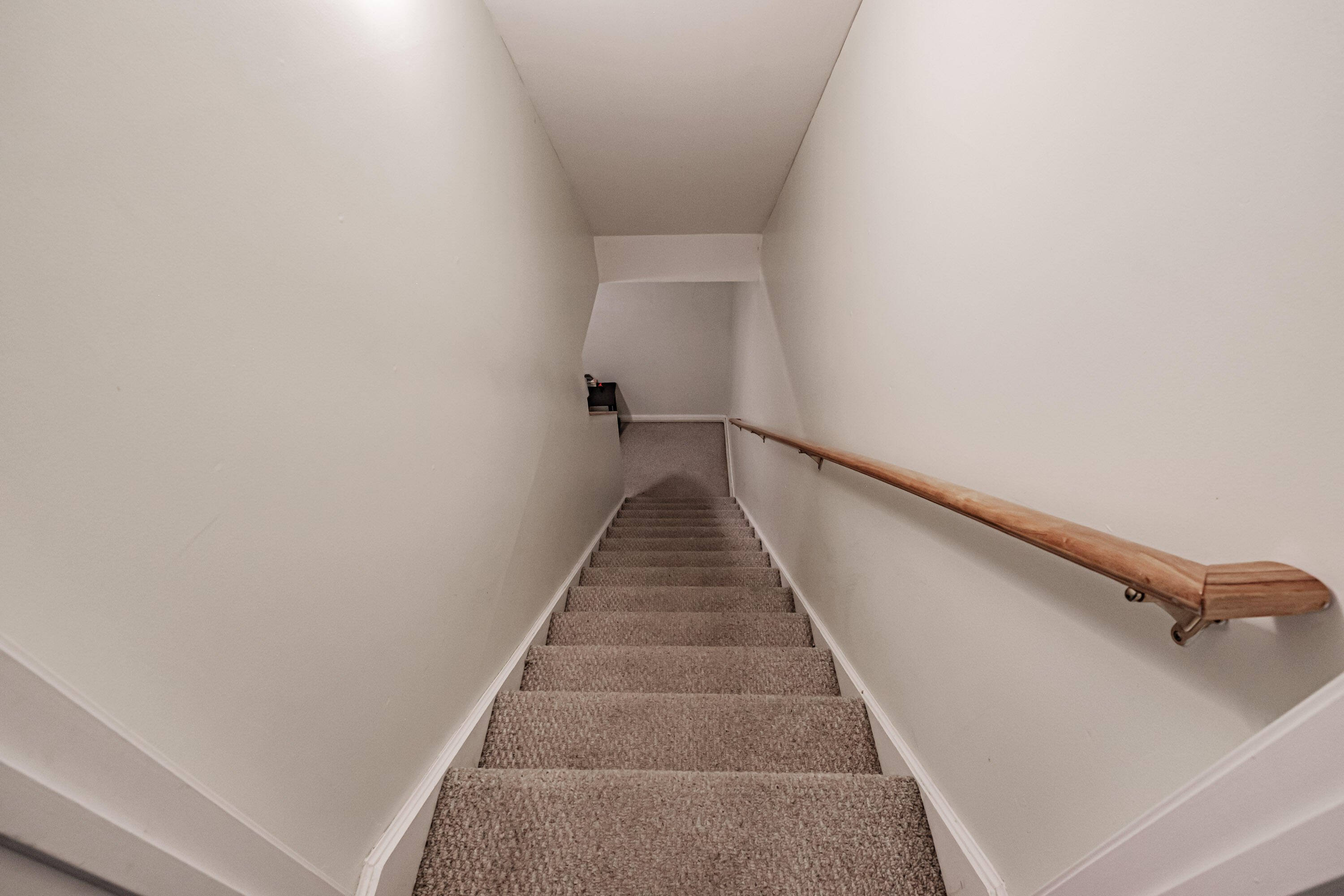 12 Ledges Court, 12