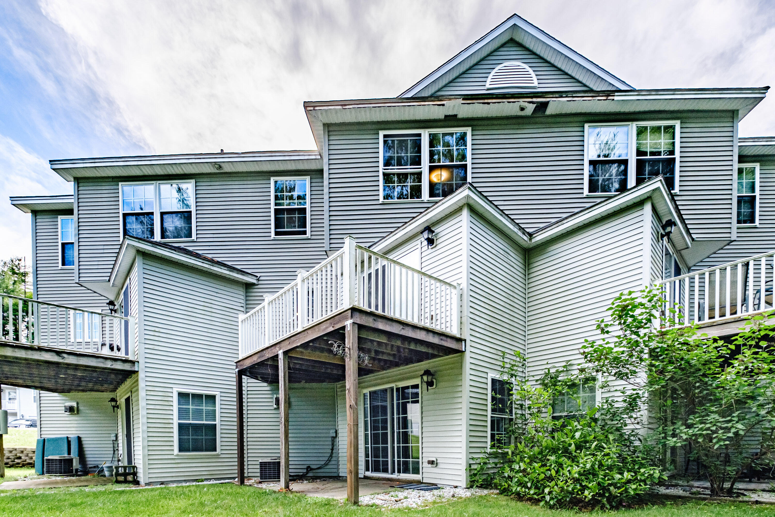 14 Ledges Court, 14