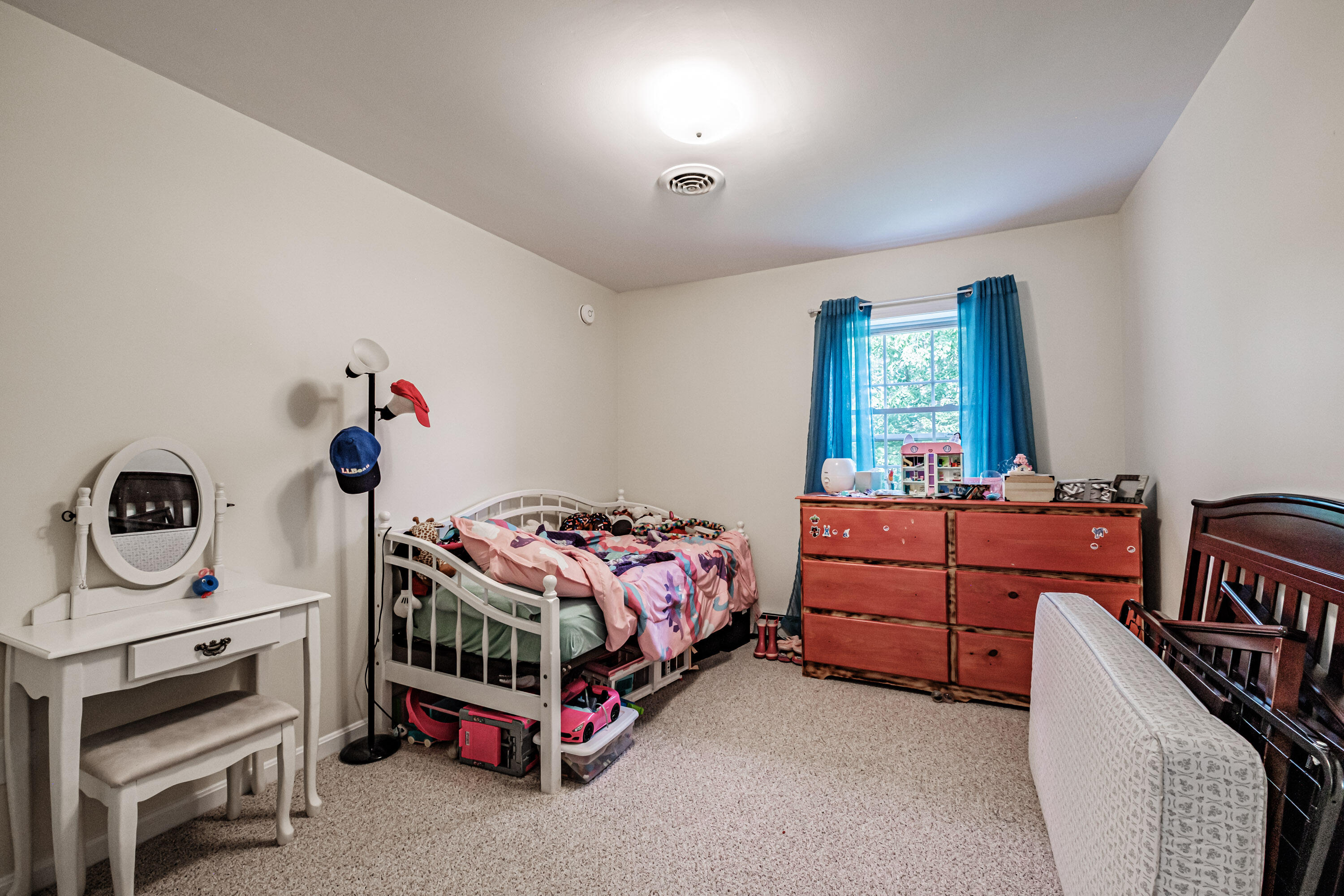 14 Ledges Court, 14