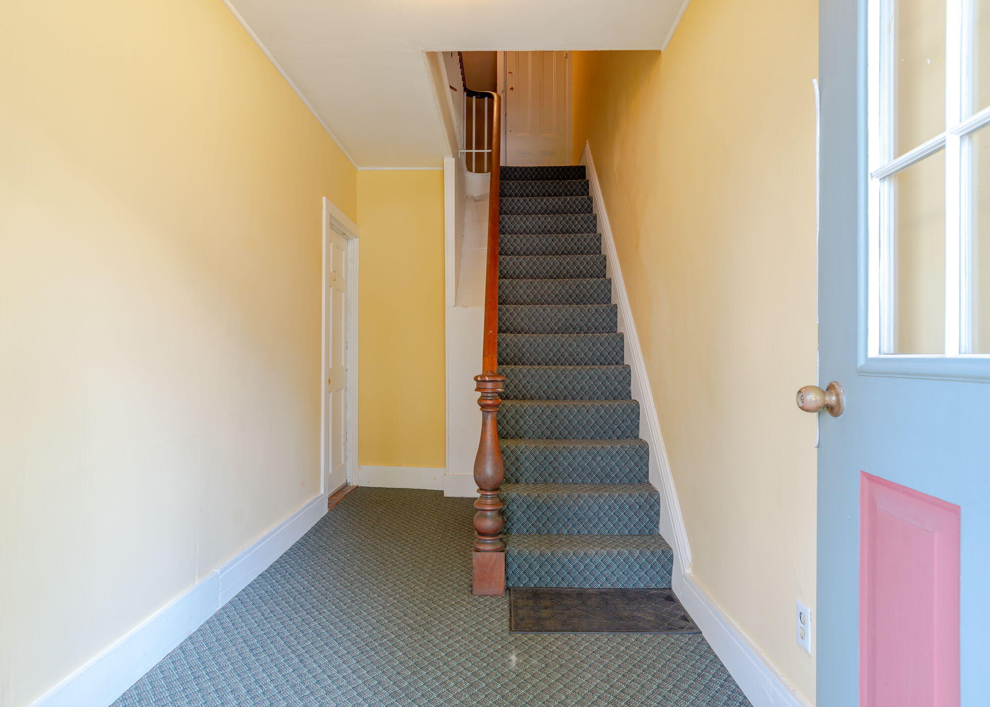 2 Oak Street
