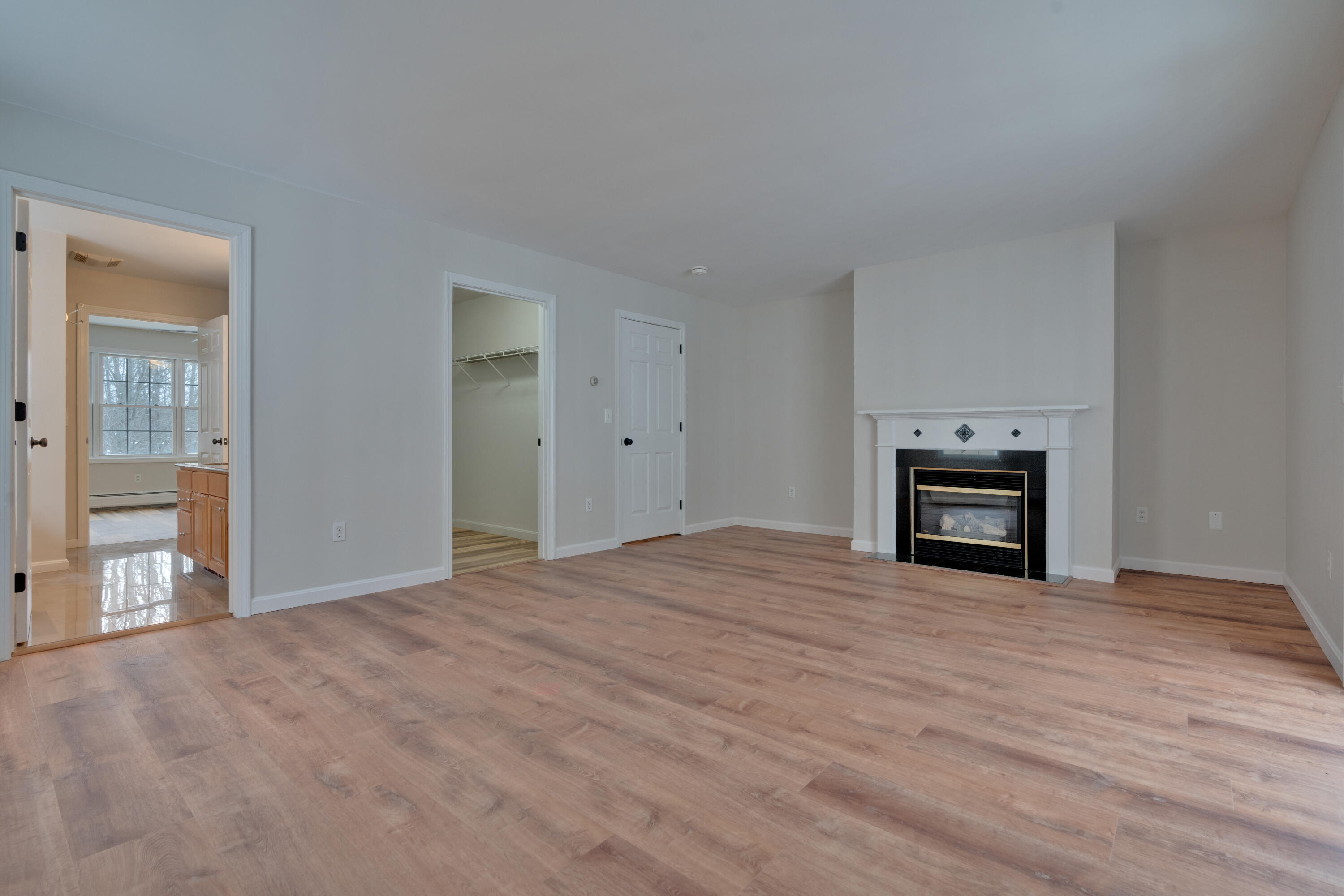 8-10 Woodside Drive, 10