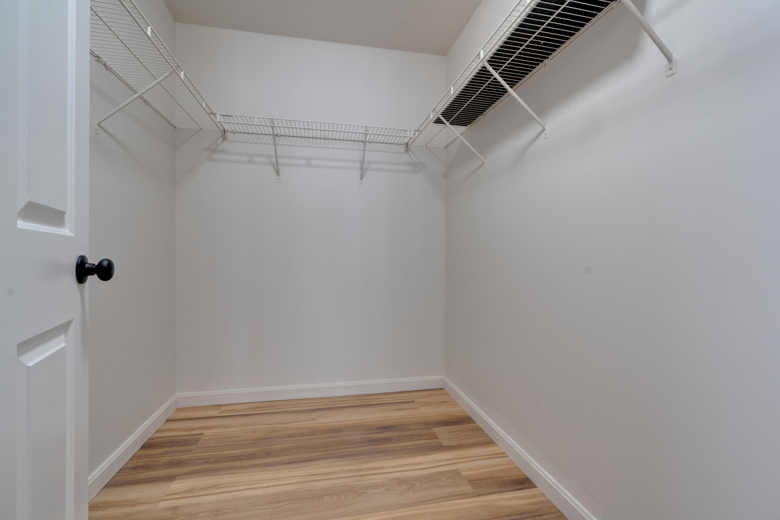 8-10 Woodside Drive, 10