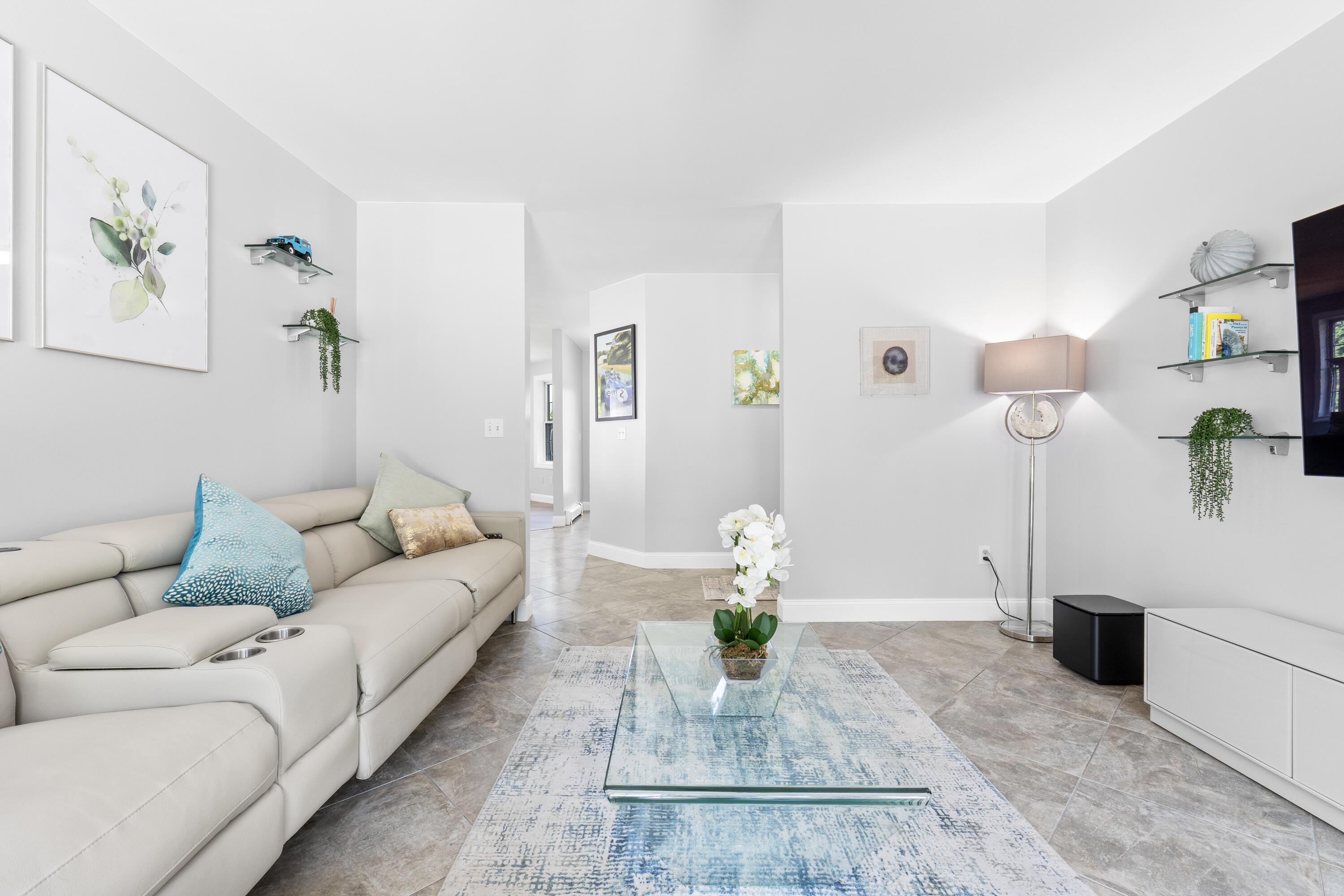 96 Frost Hill Avenue