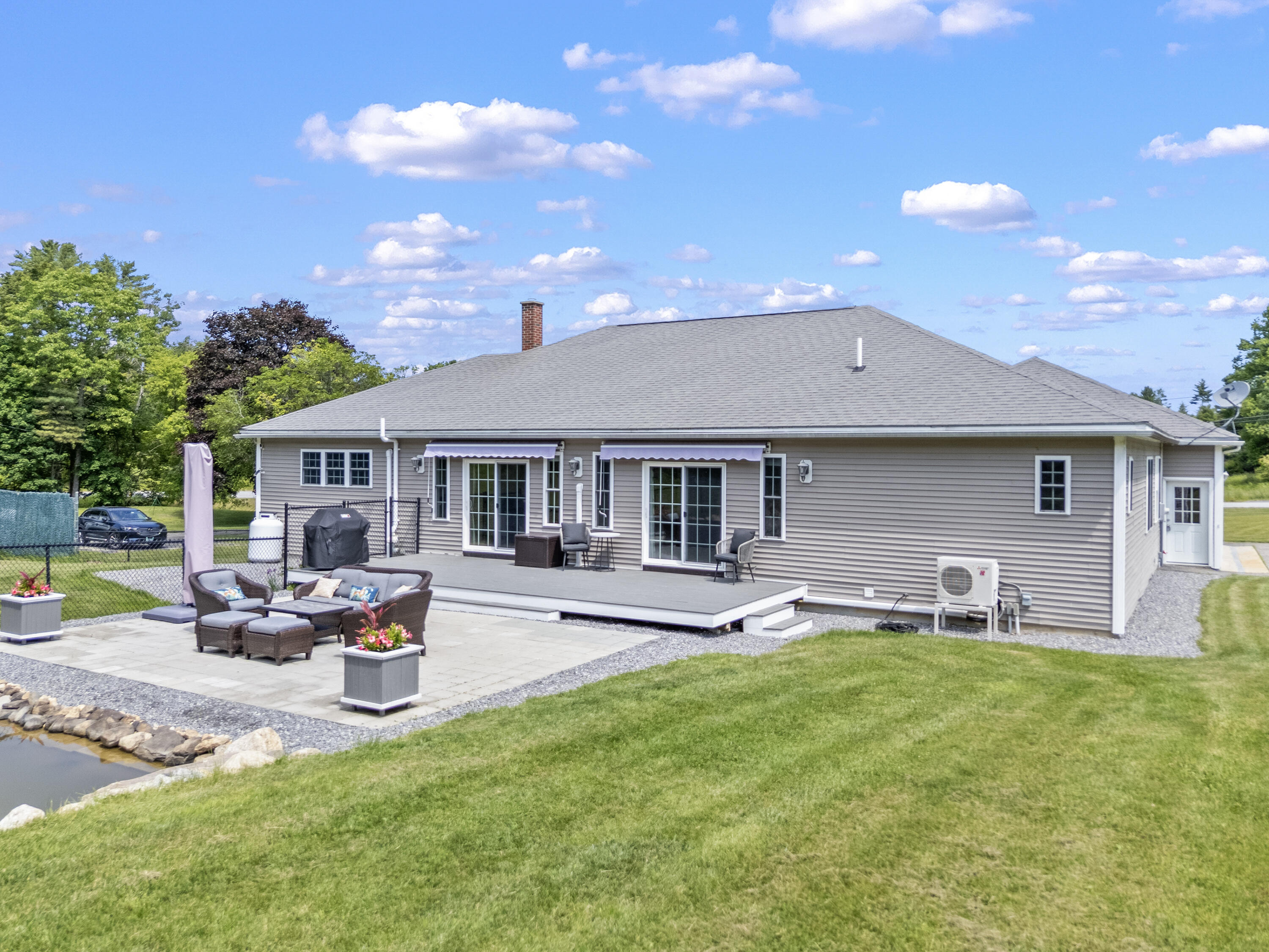 96 Frost Hill Avenue