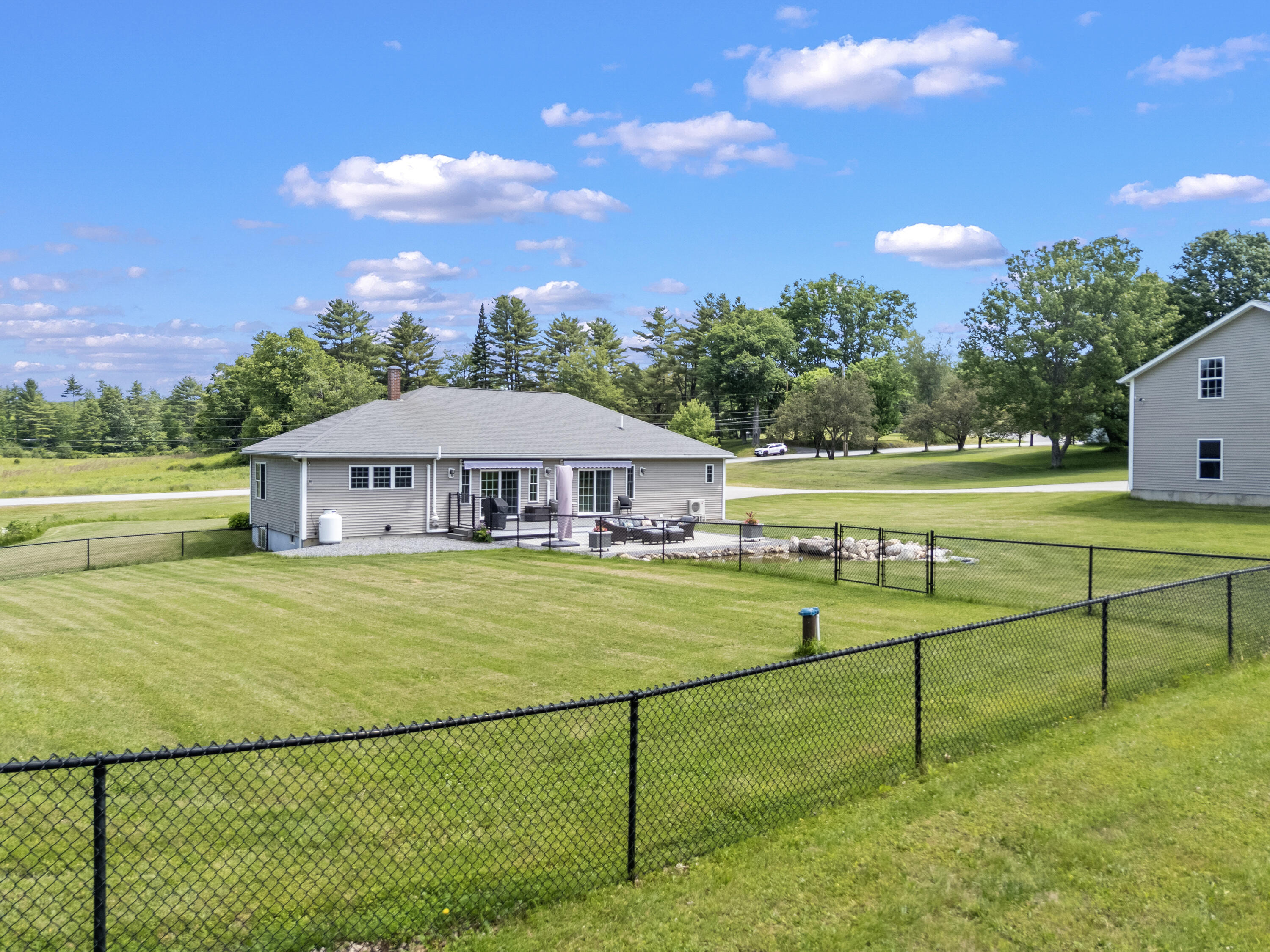 96 Frost Hill Avenue