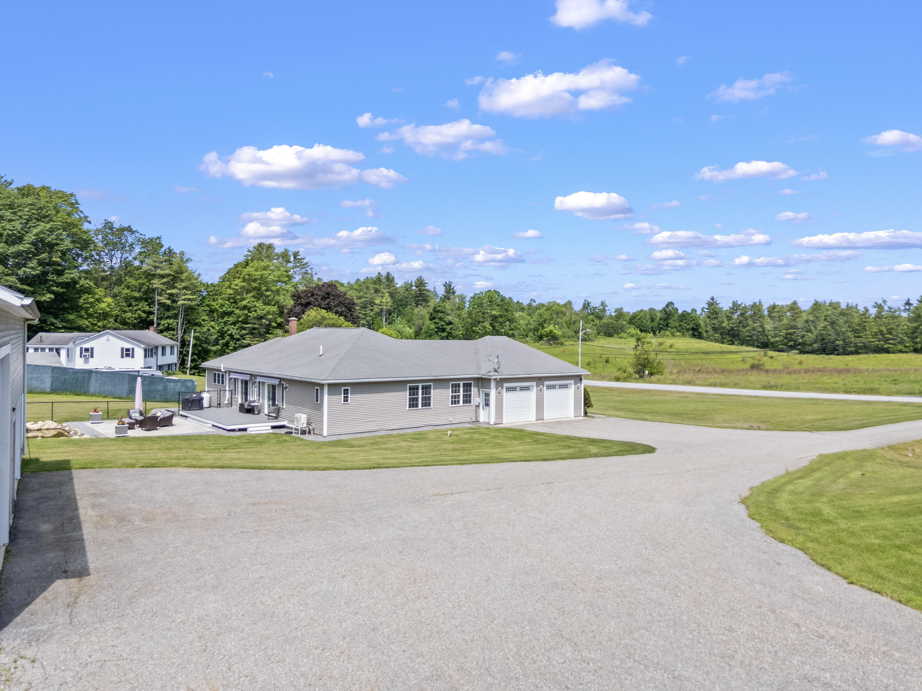 96 Frost Hill Avenue