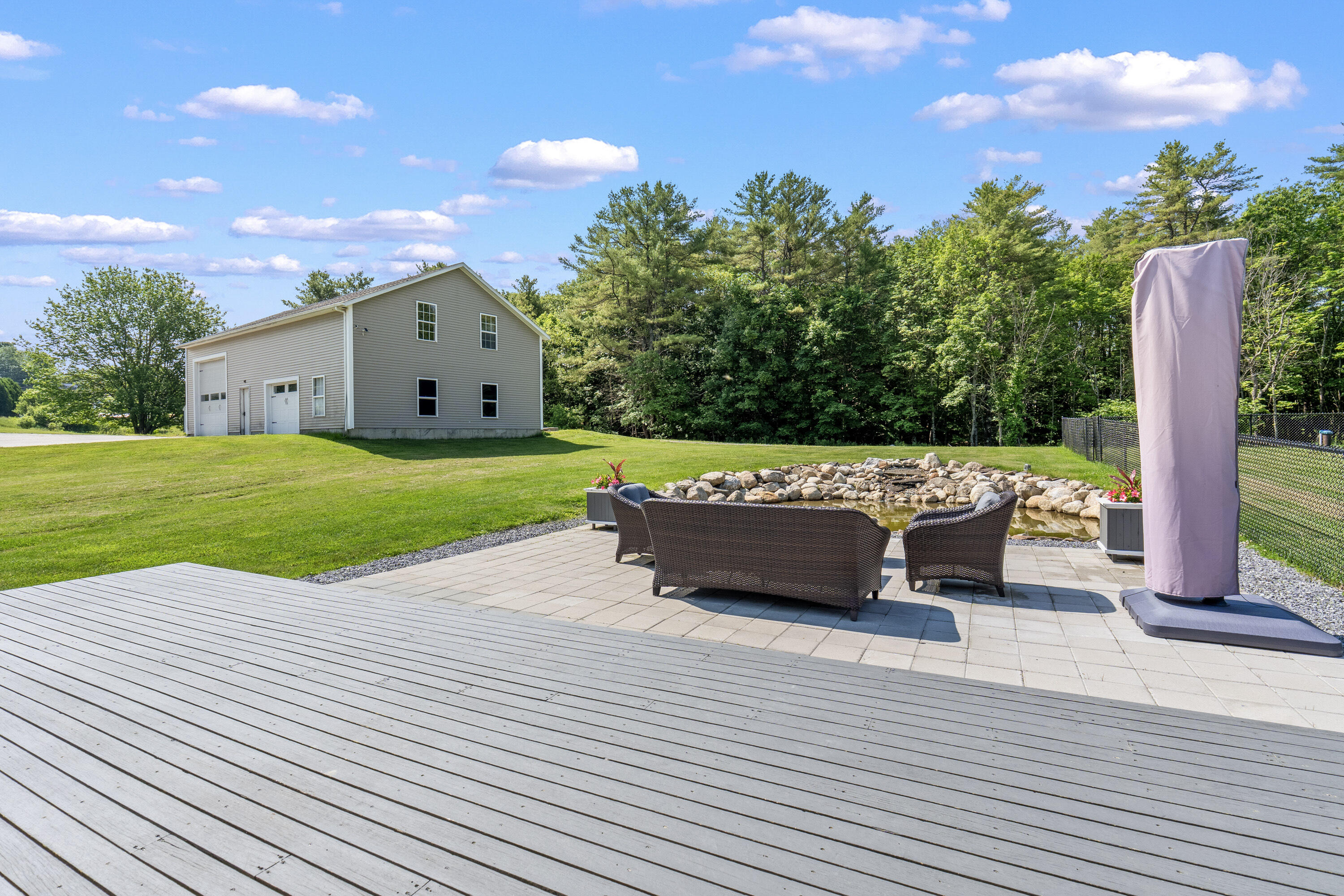 96 Frost Hill Avenue