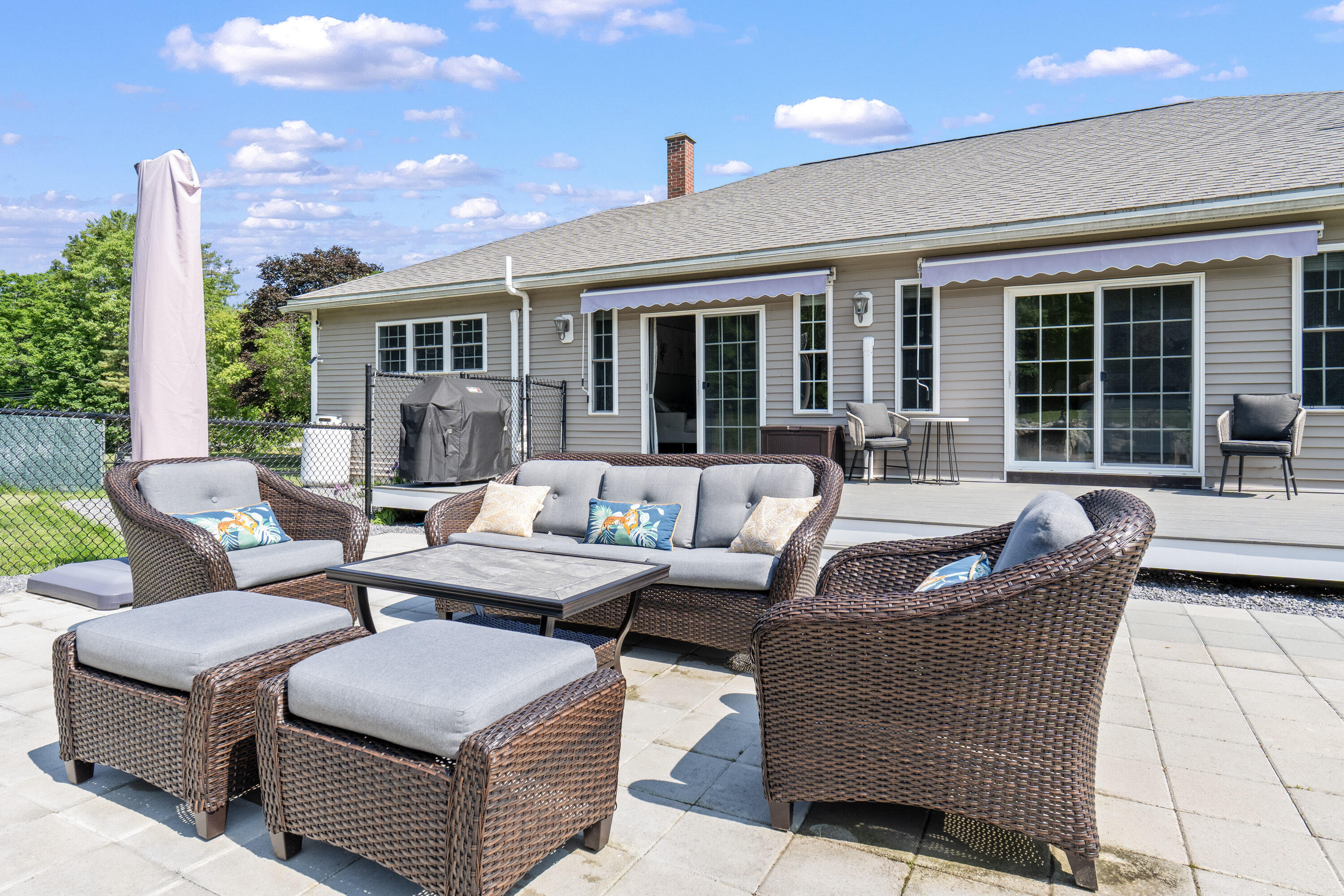 96 Frost Hill Avenue