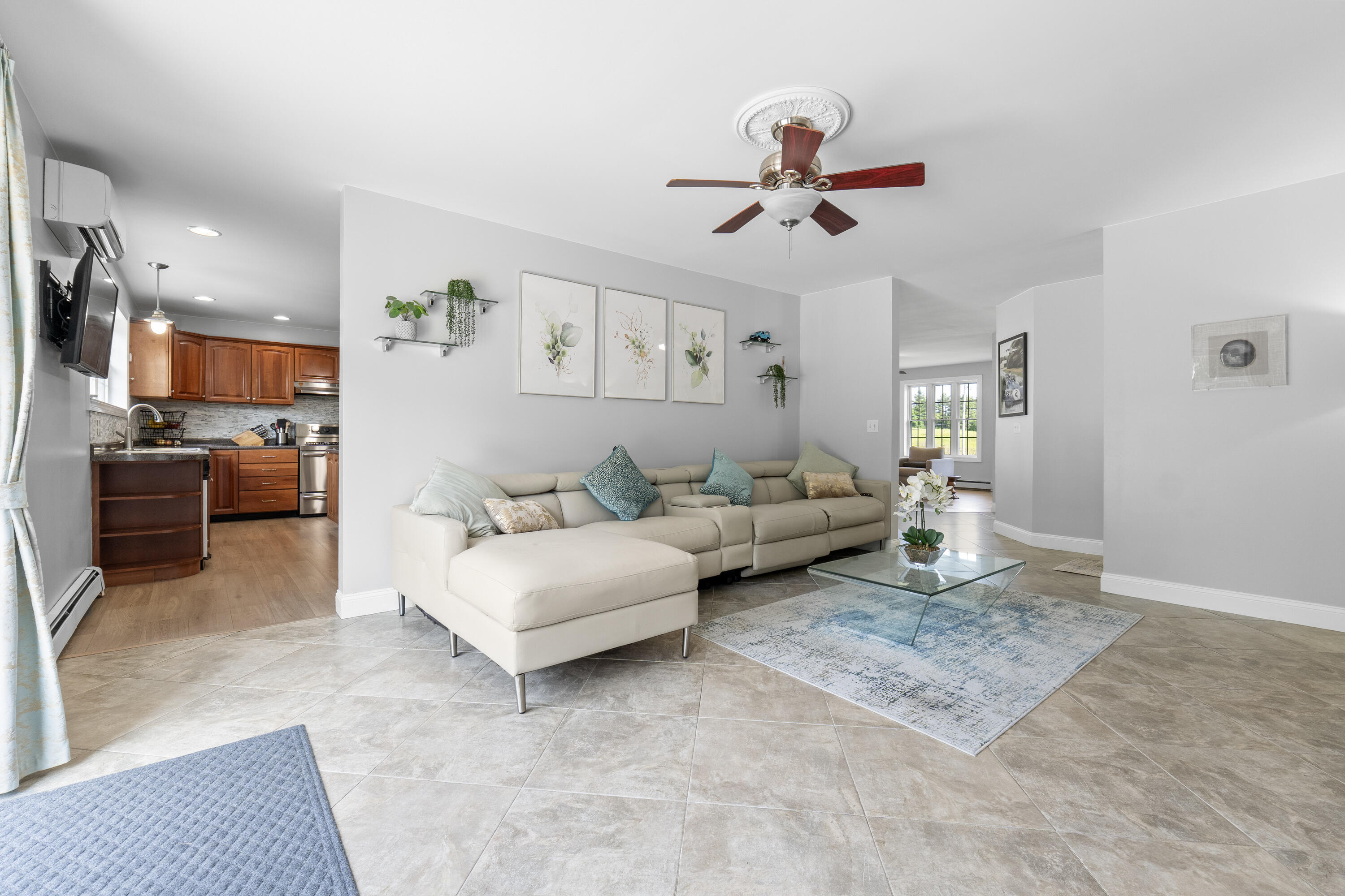 96 Frost Hill Avenue