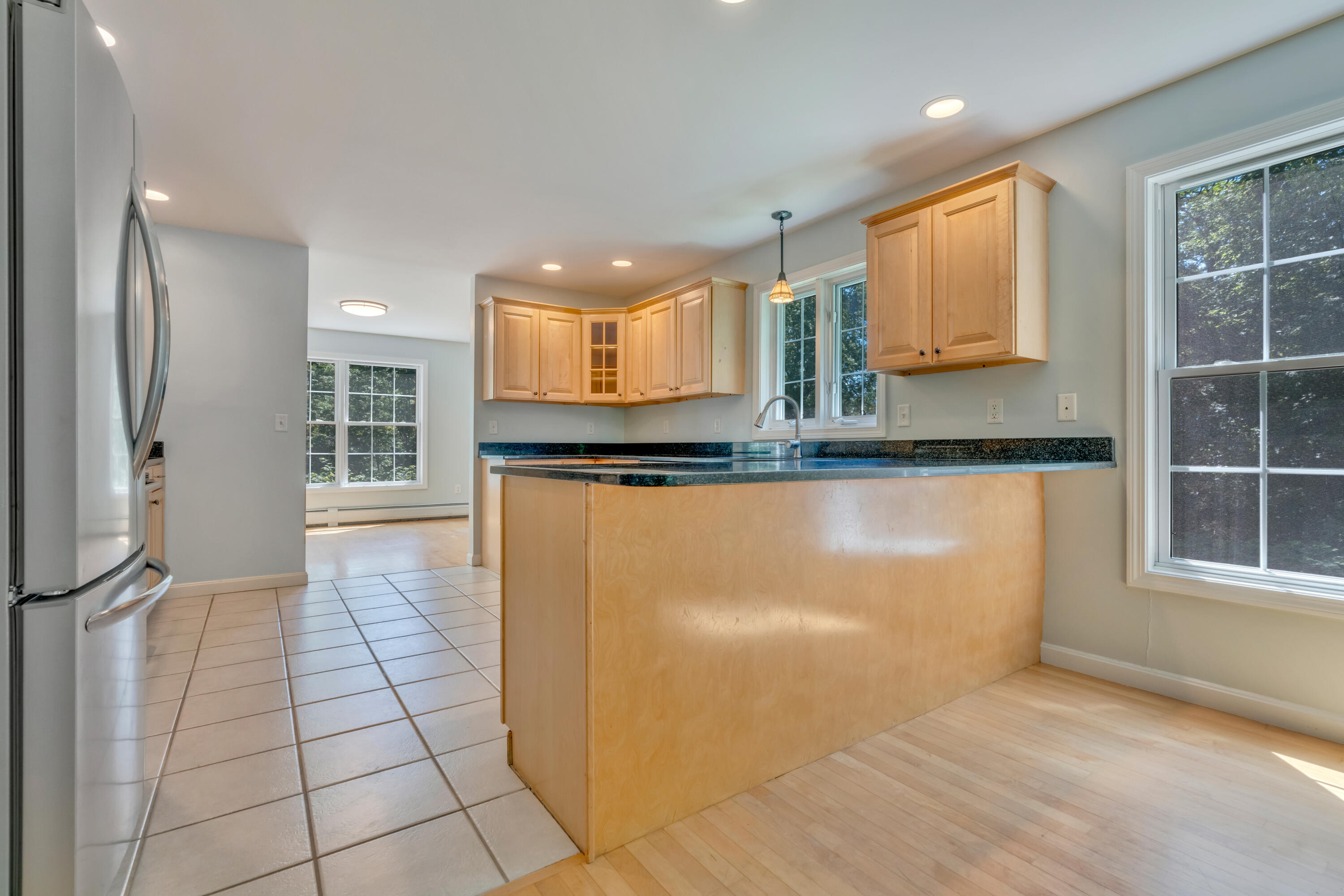 8 Woodside Drive, 1