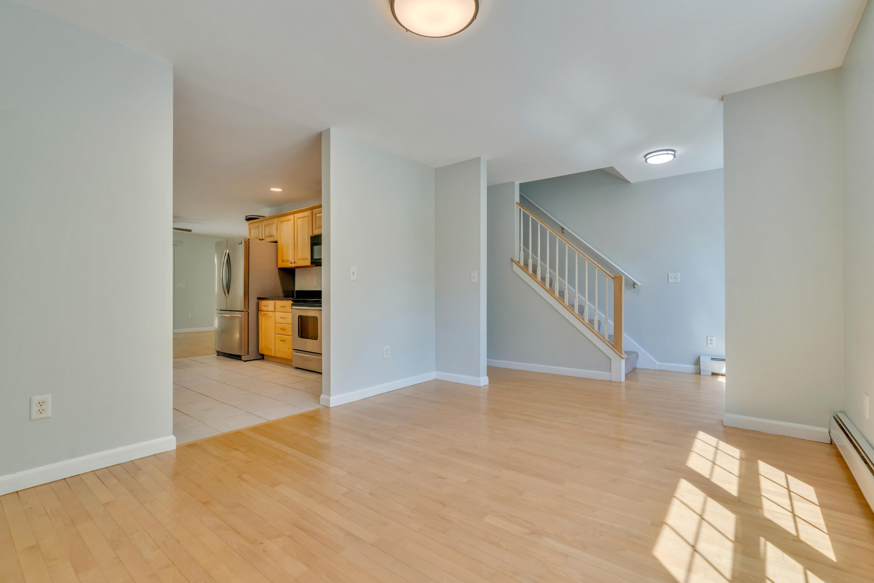 8 Woodside Drive, 1