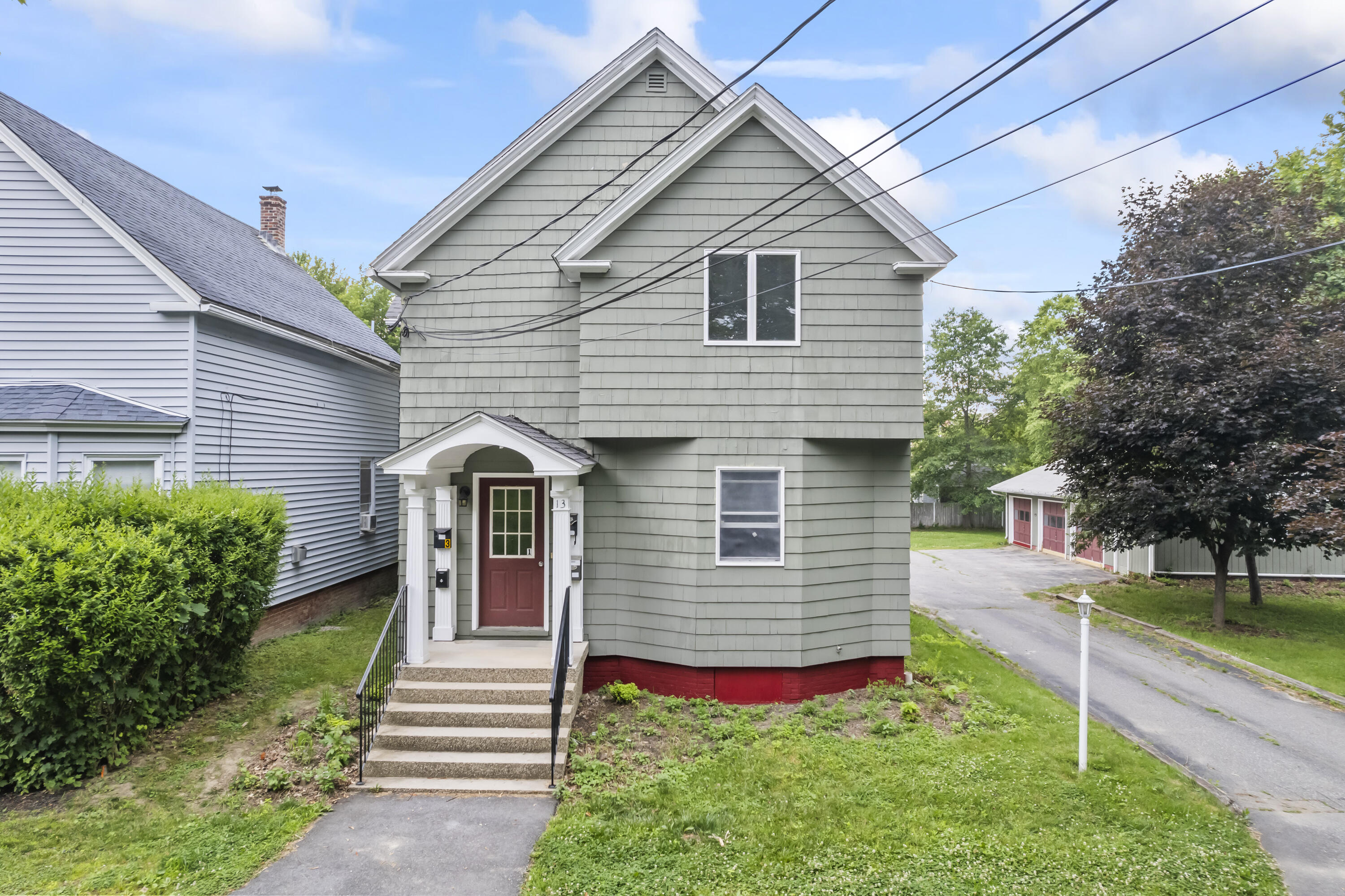 13 Newman Street