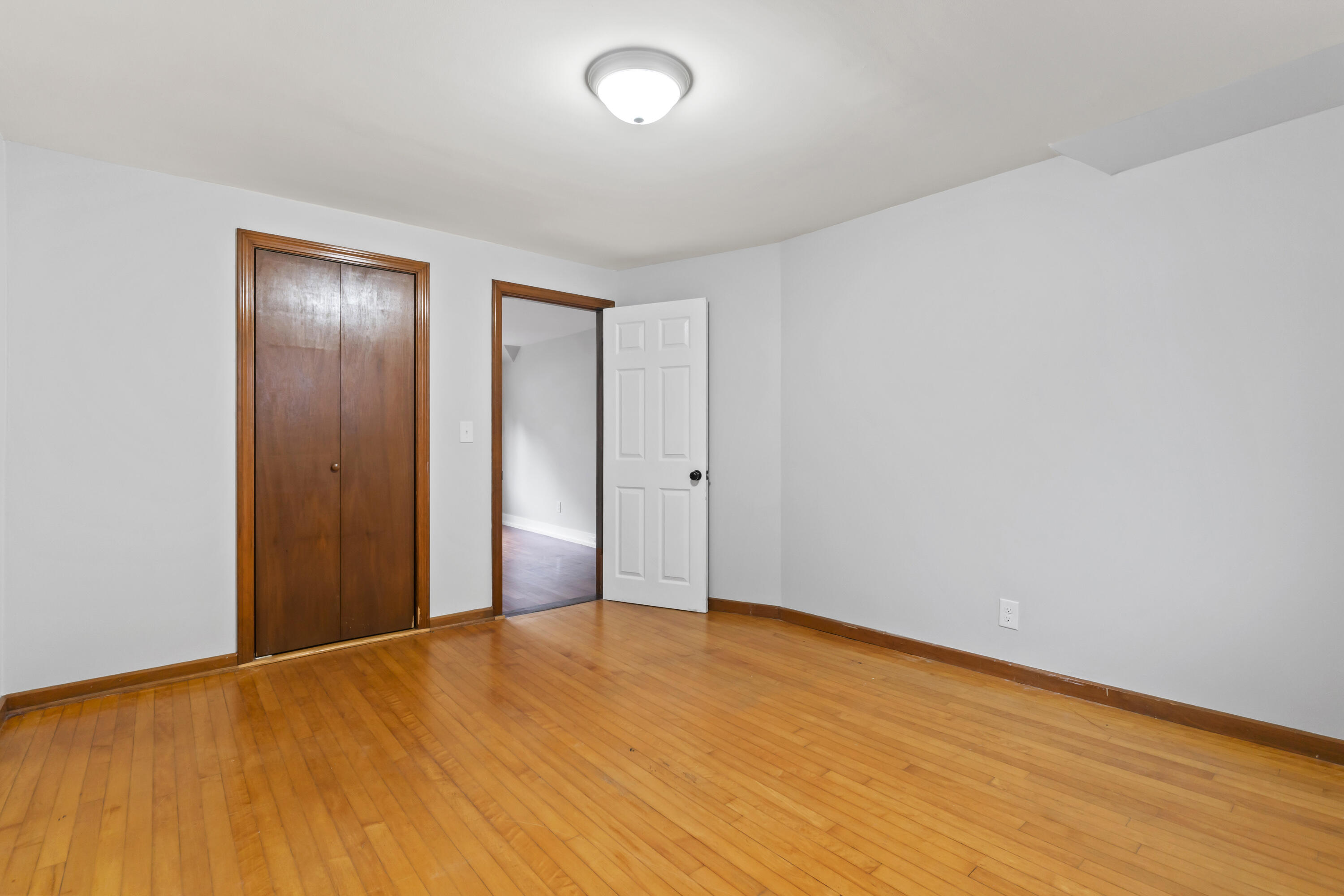 13 Newman Street