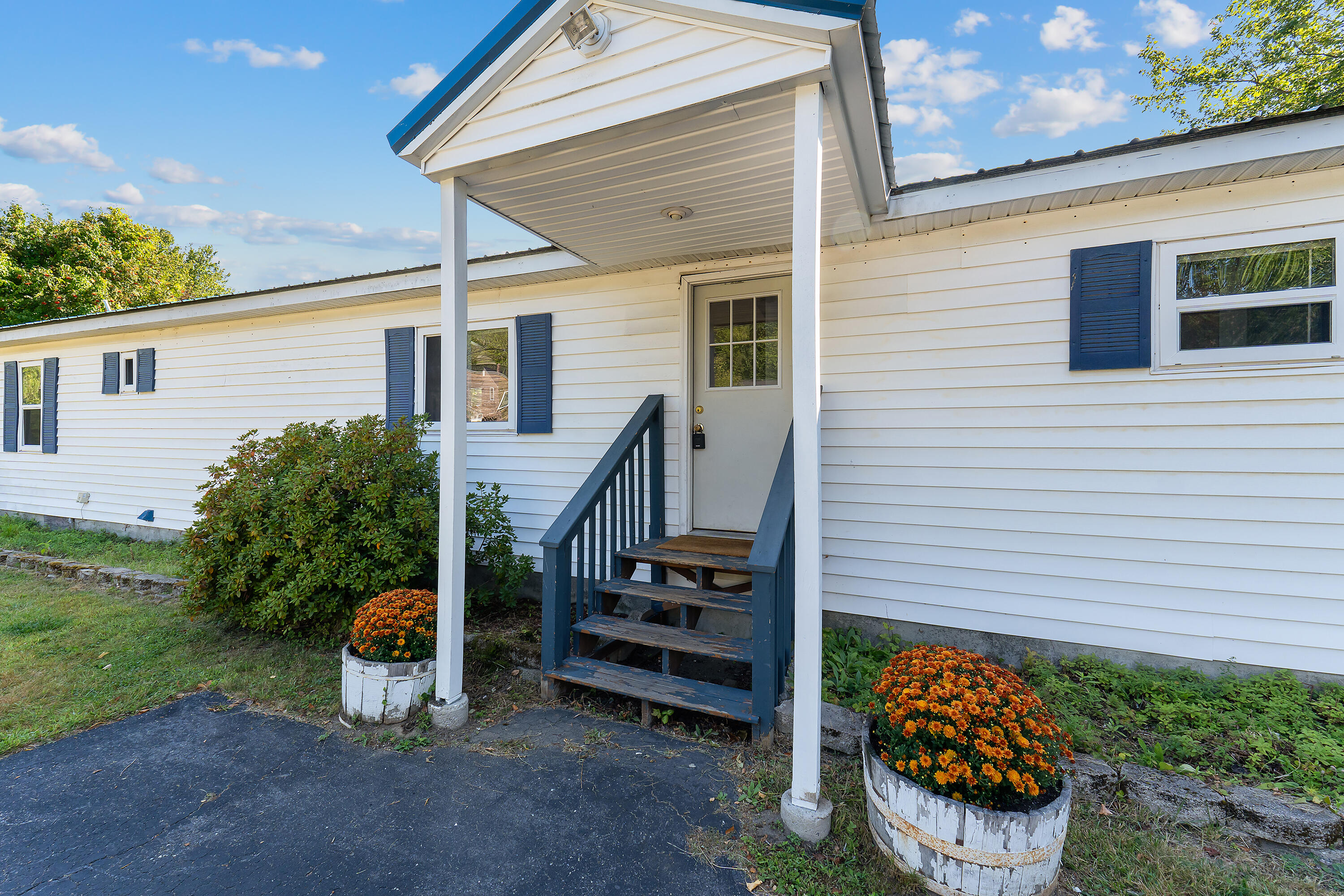 3 Bickford Drive