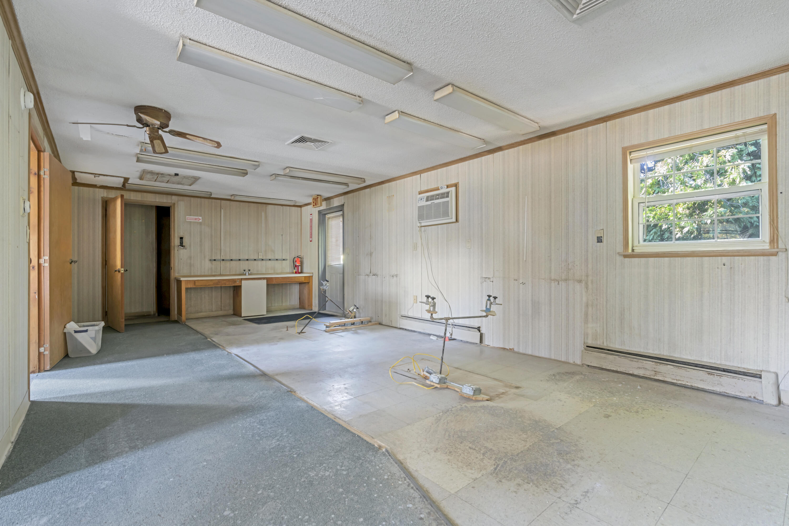 85 Hall Road
