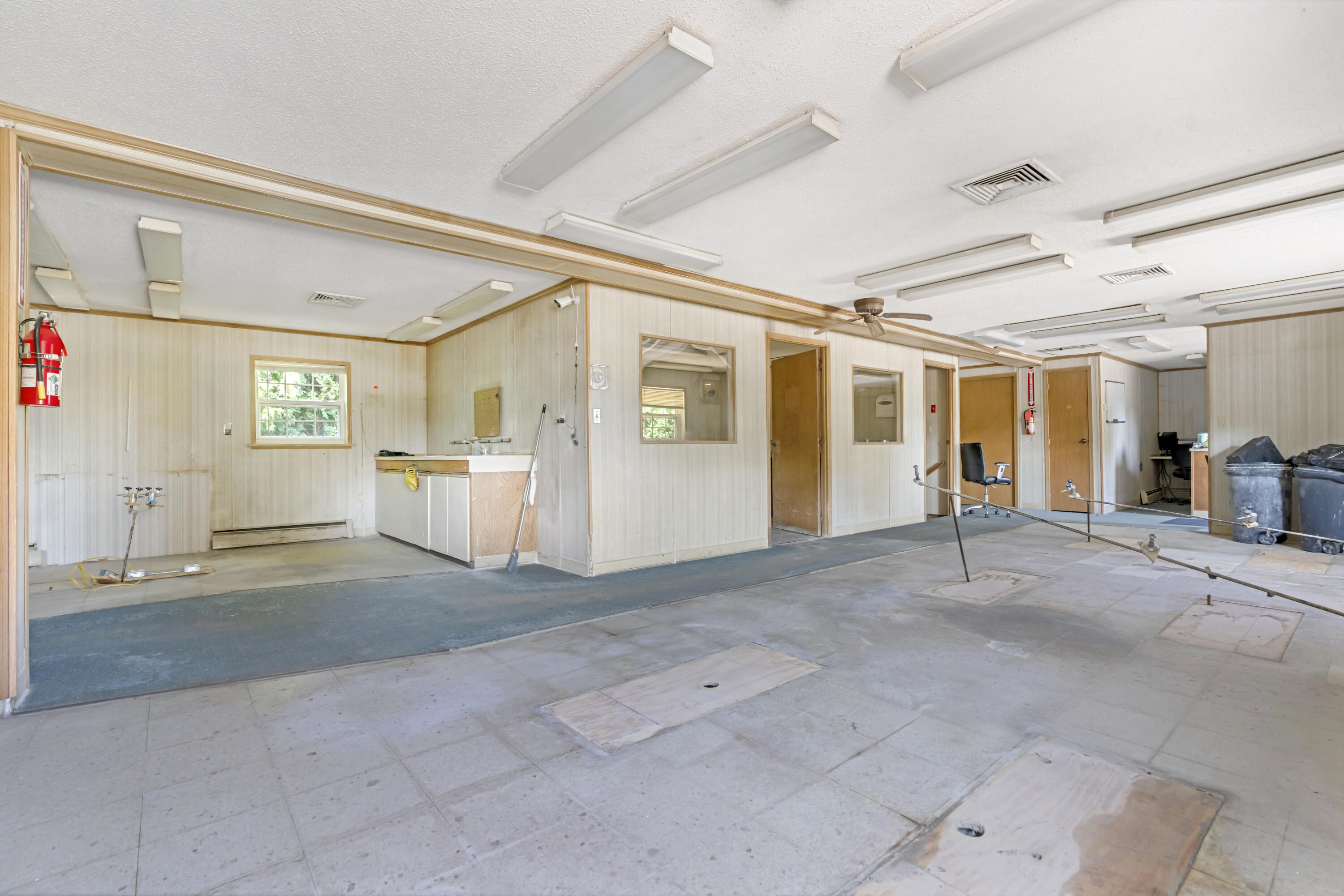85 Hall Road