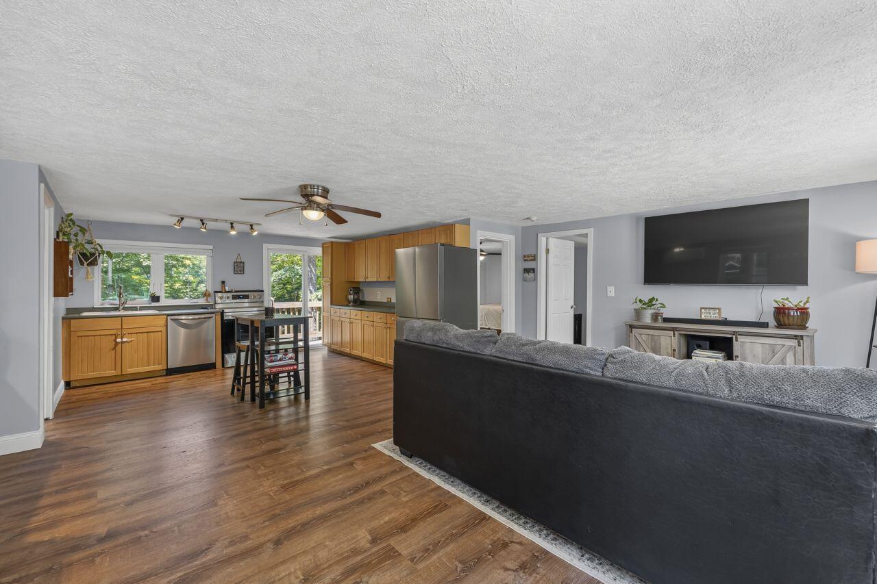6 Page Brook Road