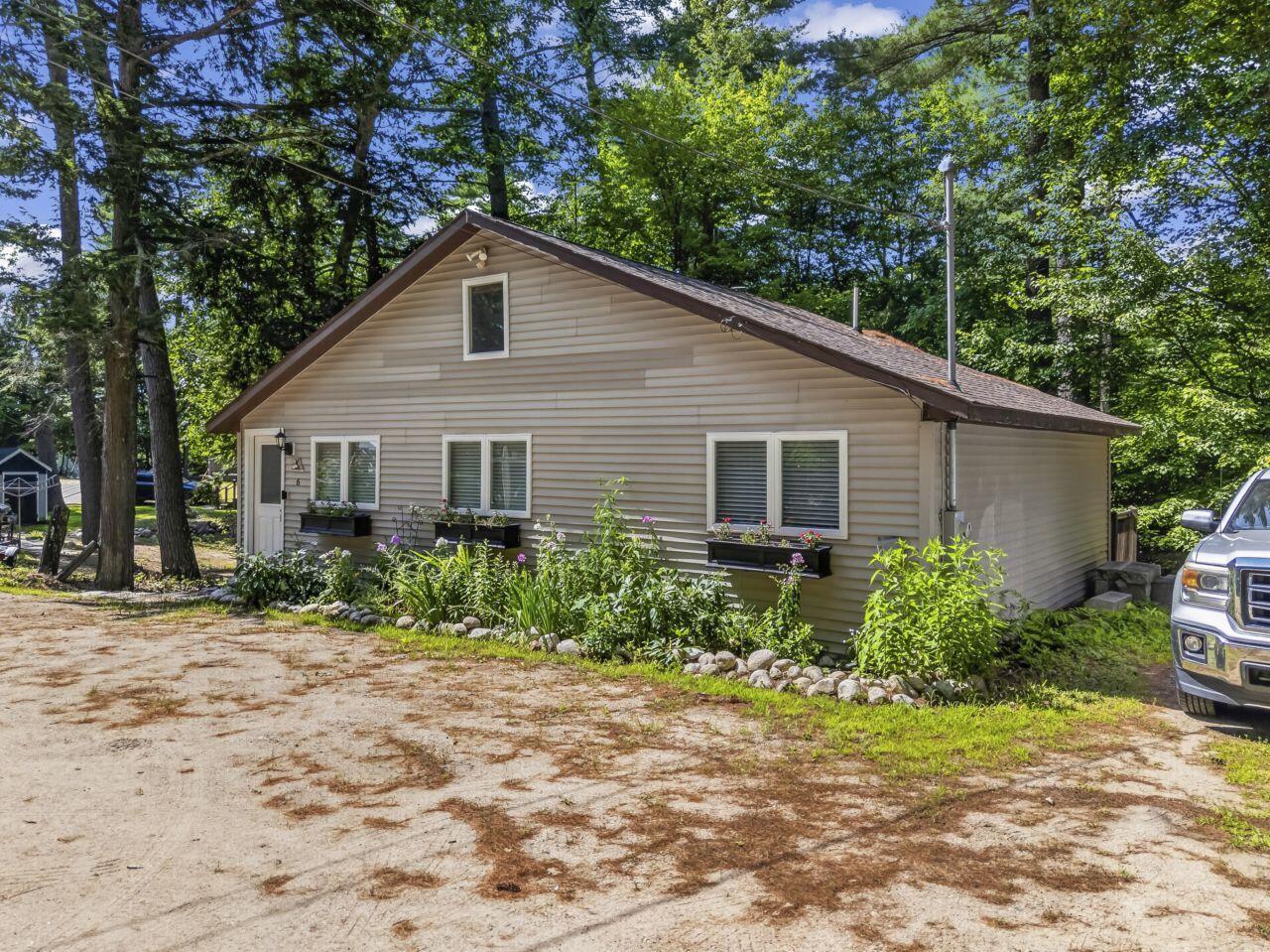 6 Page Brook Road