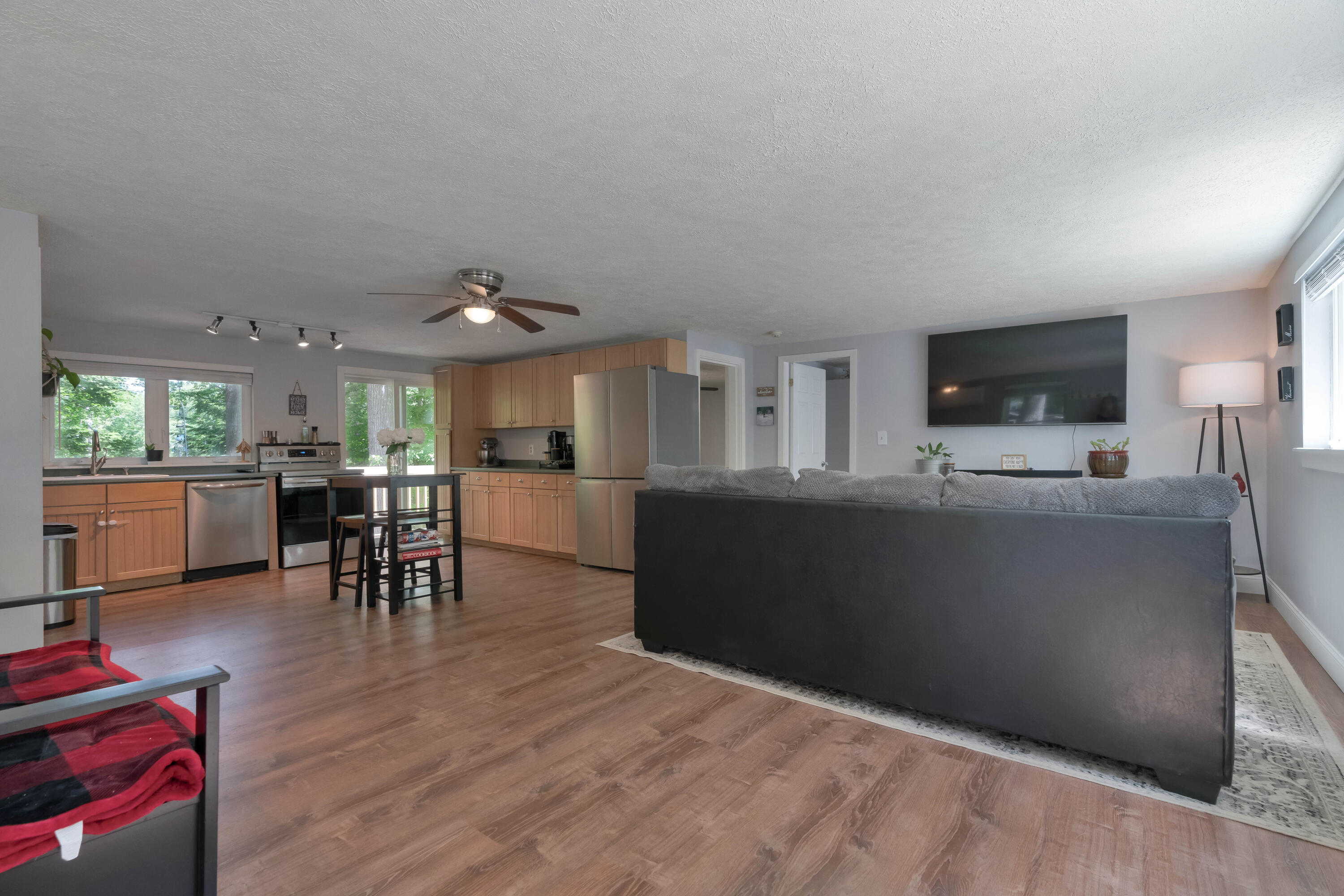 6 Page Brook Road