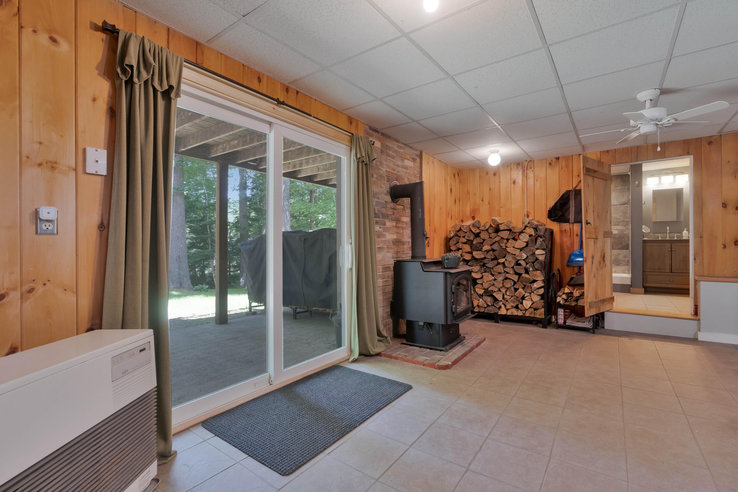 6 Page Brook Road