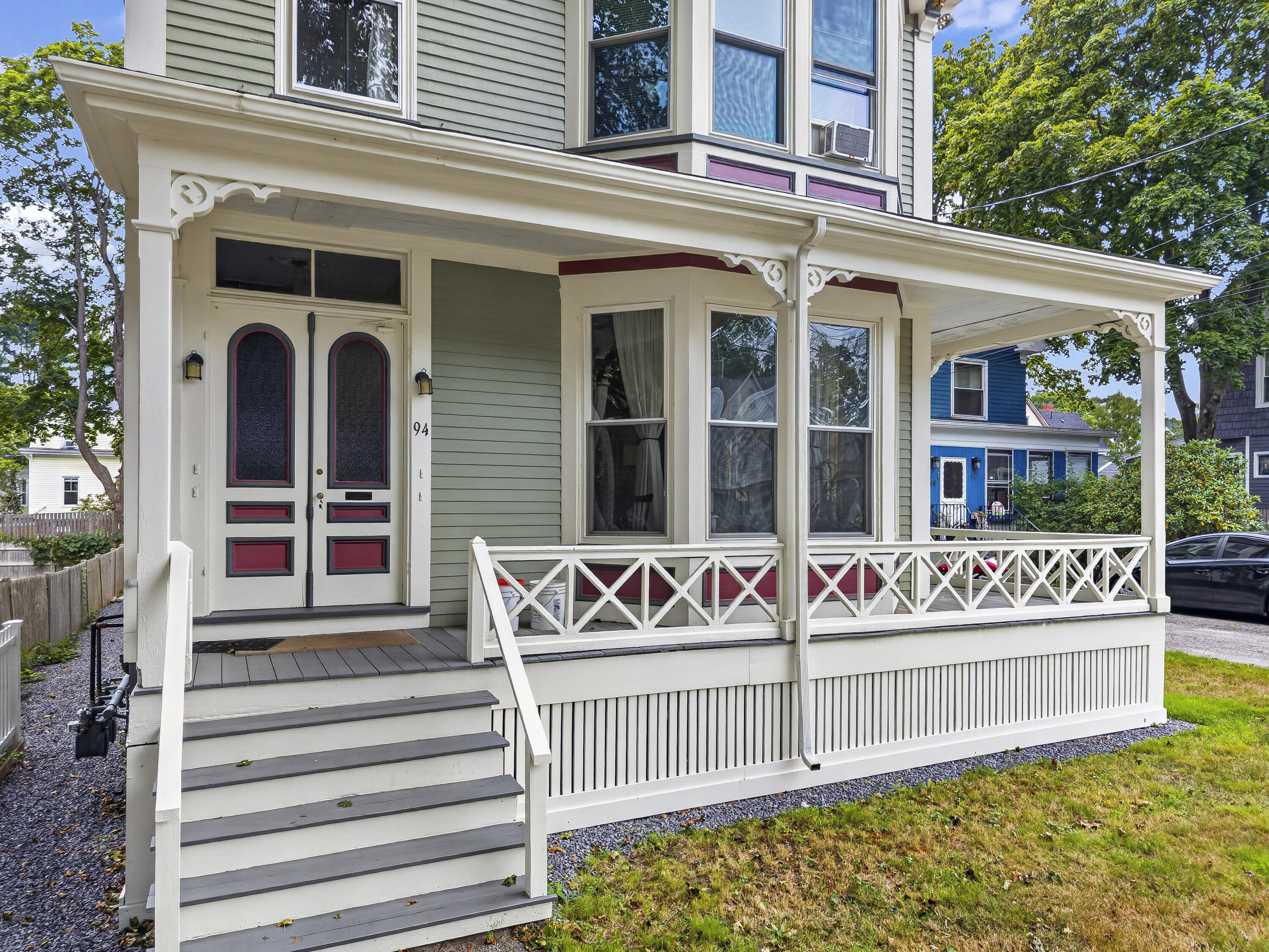 94 Pleasant Avenue