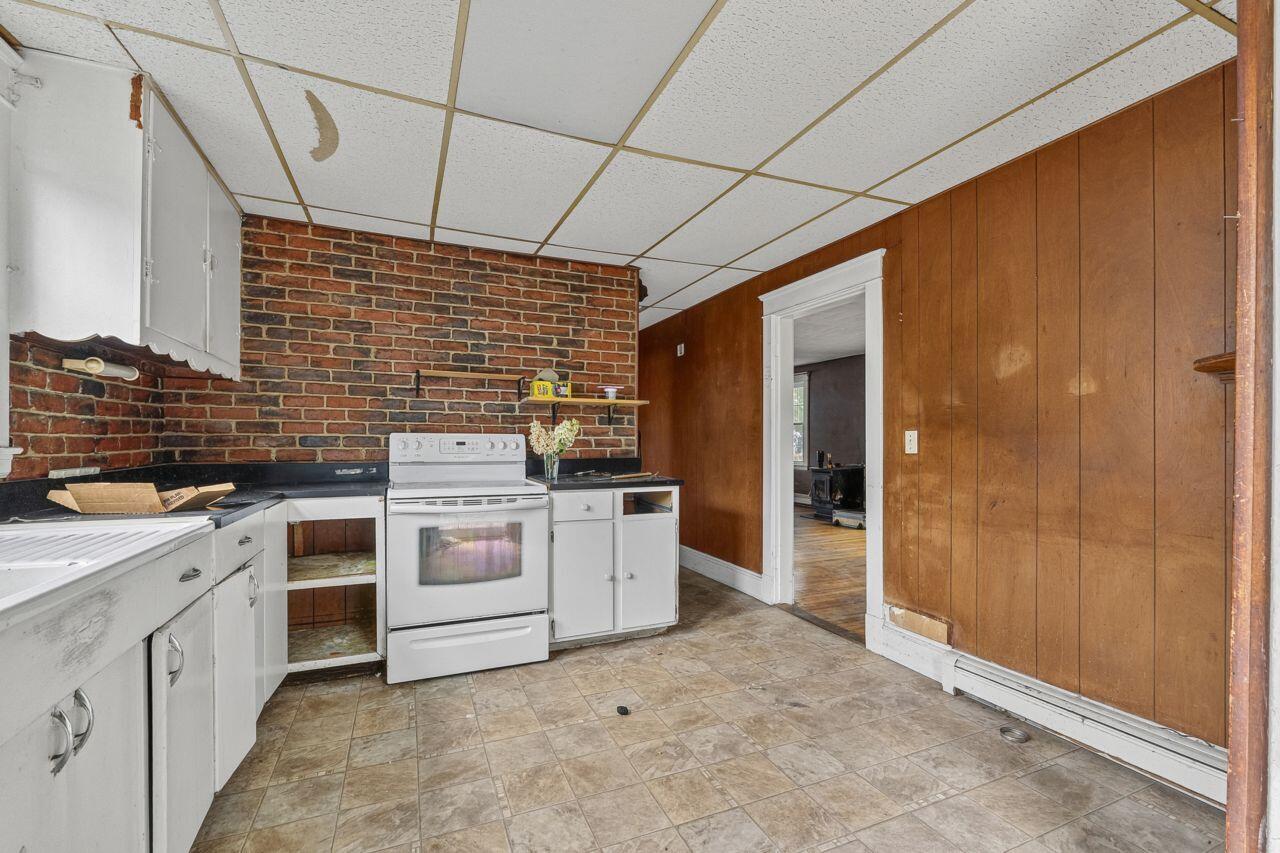 62 Powsland Street