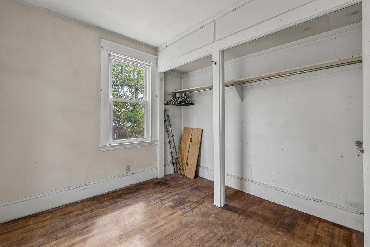 62 Powsland Street