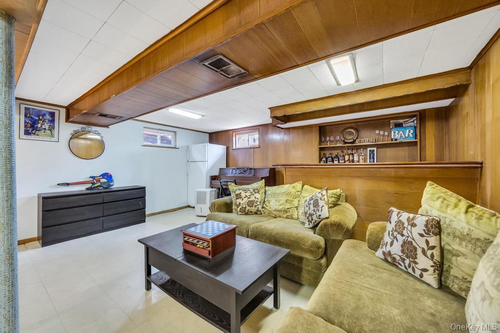 2 Wellesley Lane
