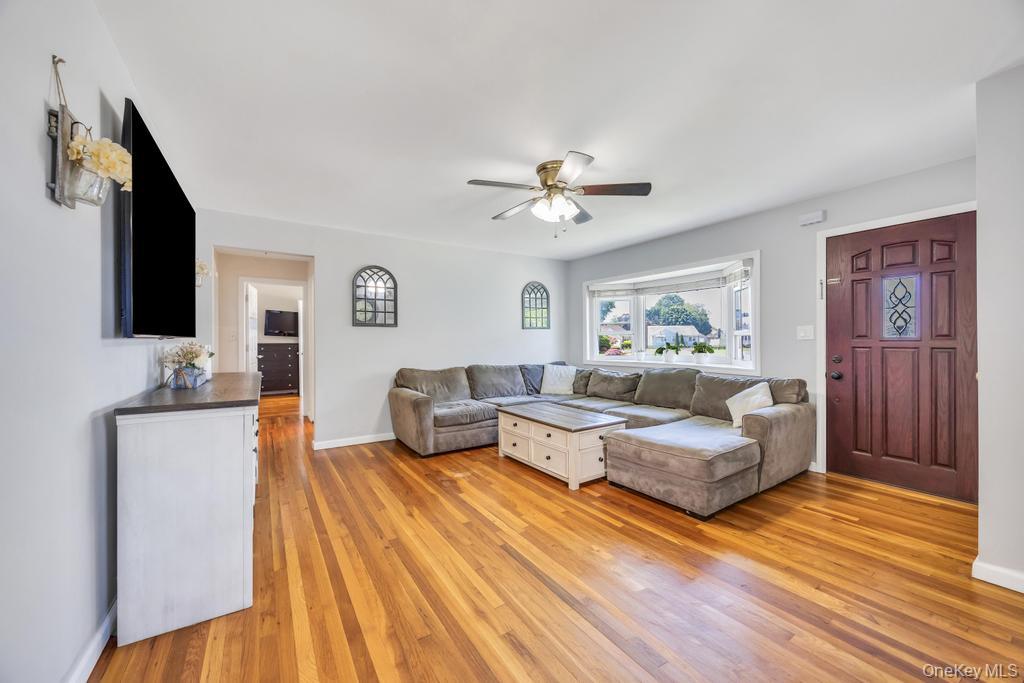 83 E End Avenue