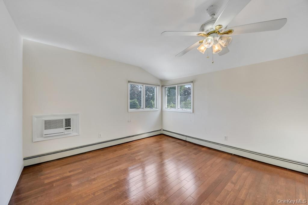 11 Edgewood Drive