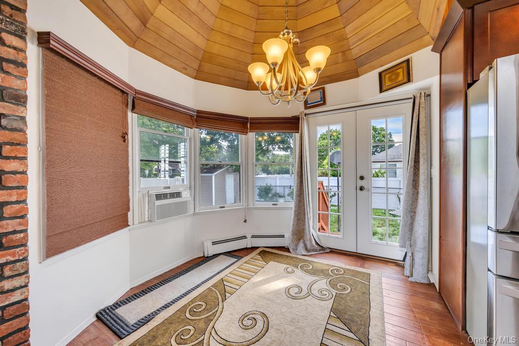 11 Edgewood Drive
