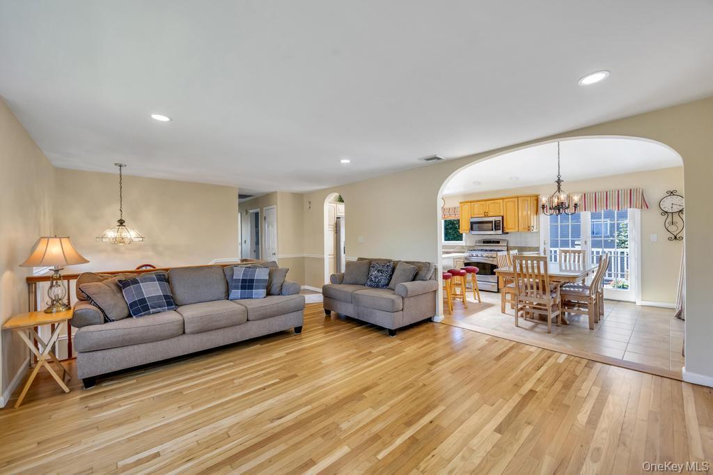 25 Laurel Place