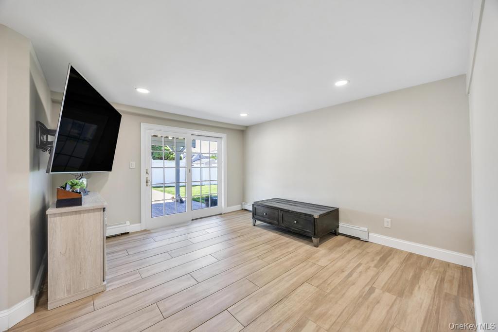 25 Laurel Place