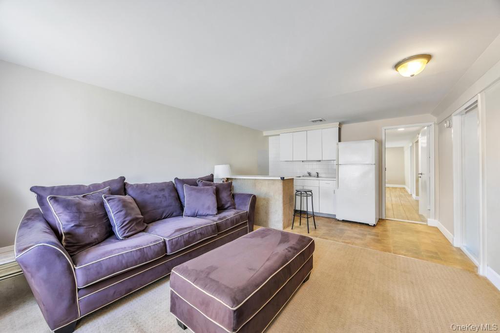 25 Laurel Place