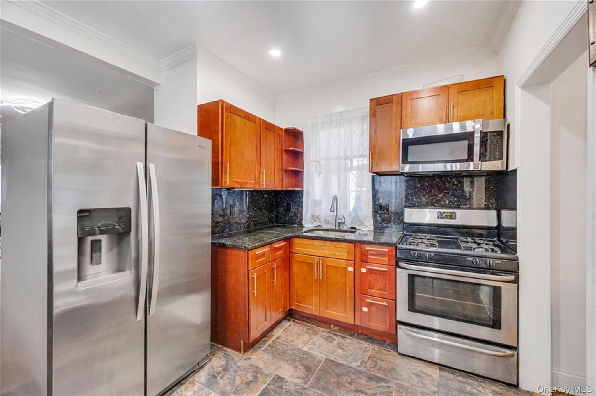 10530 Van Wyck Expressway
