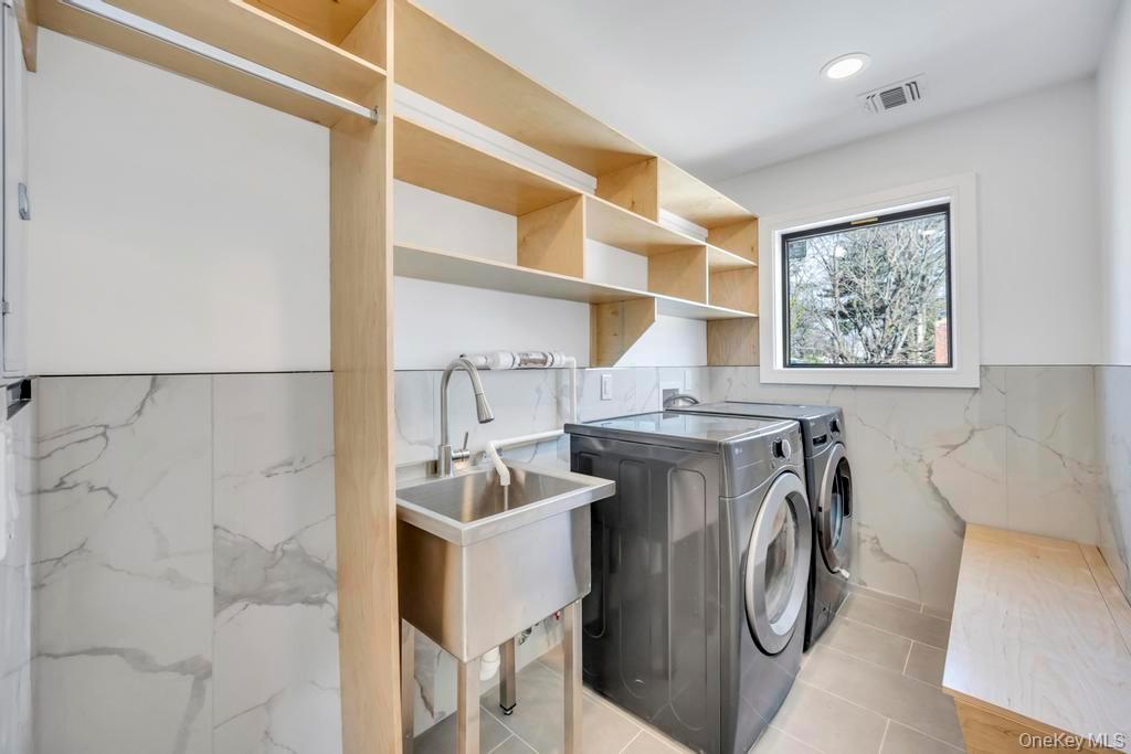 26 Fieldstone Drive