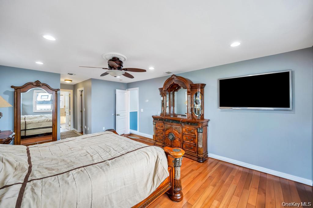6 Garden Circle