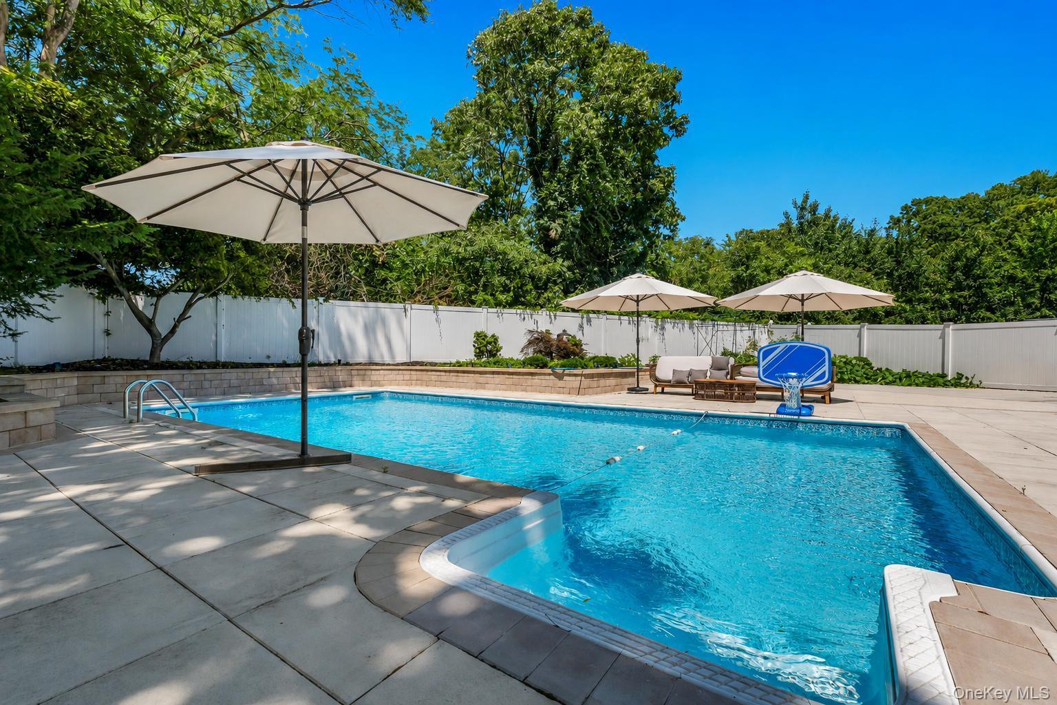 11 Empress Pines Drive