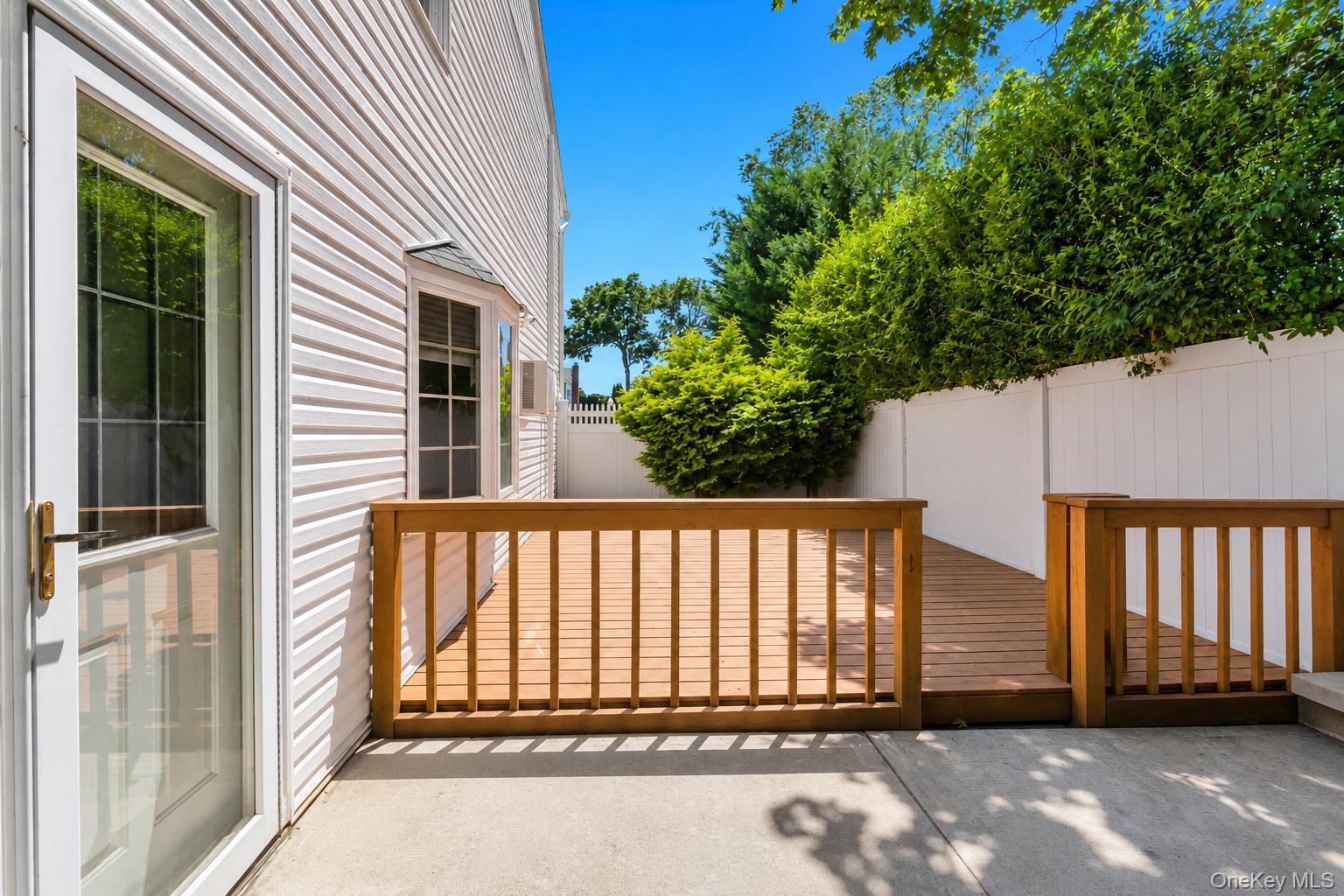 11 Empress Pines Drive