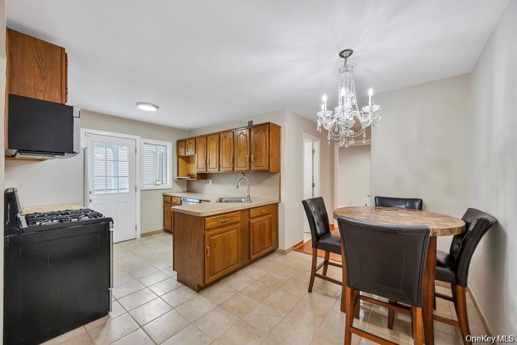 30 Andover Lane