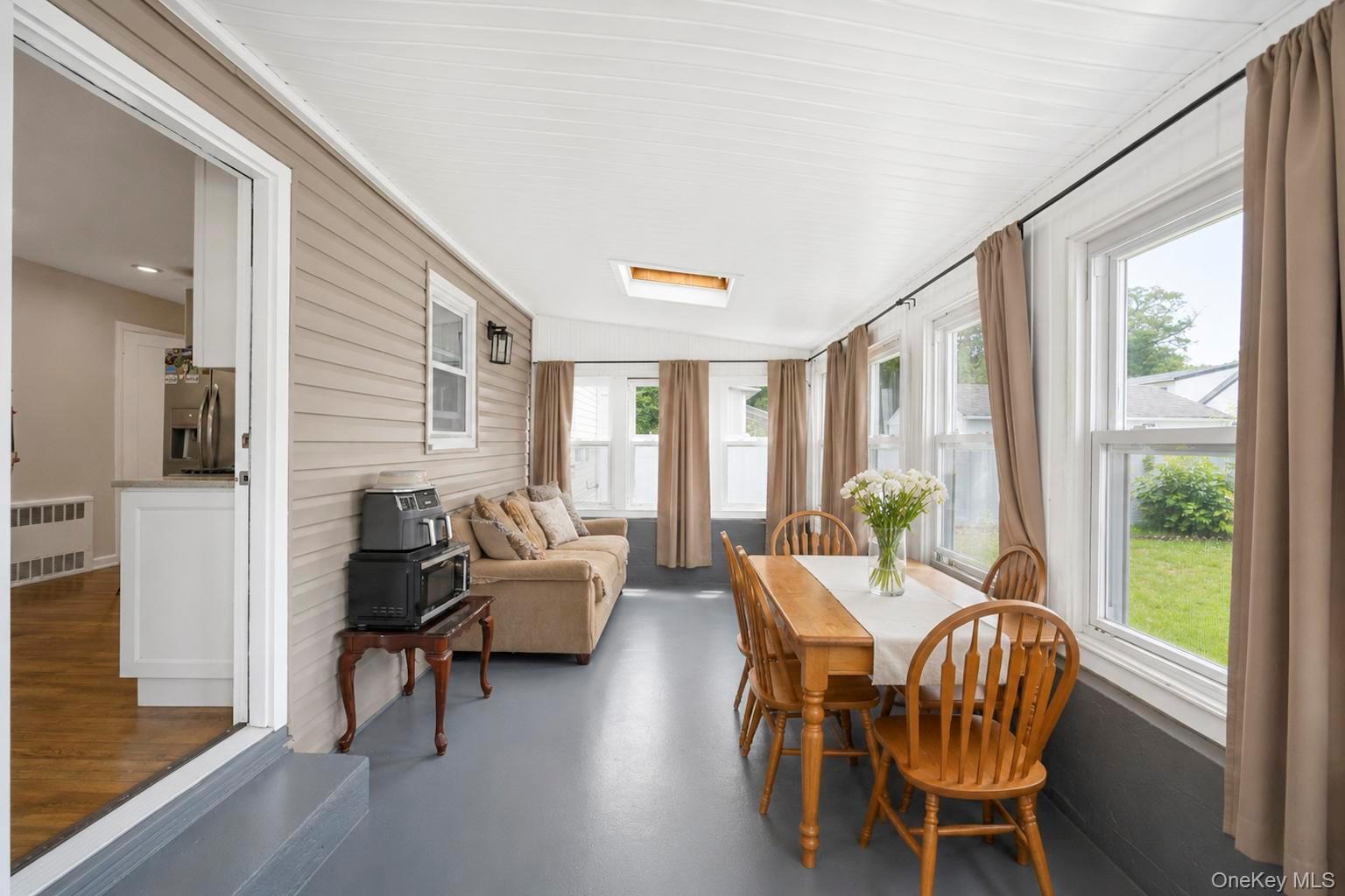 52 E Fenimore Street