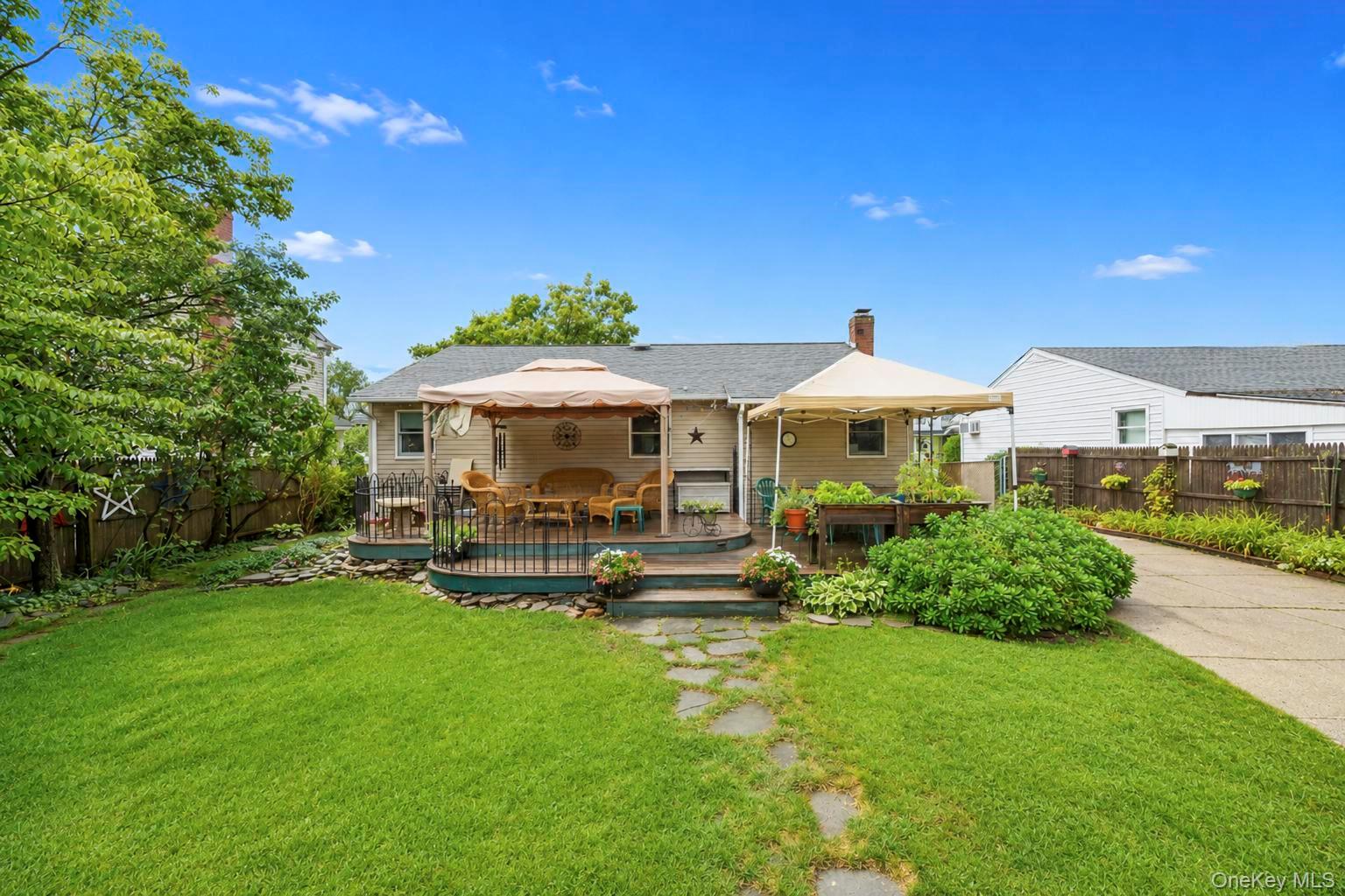 18 Cornell Lane