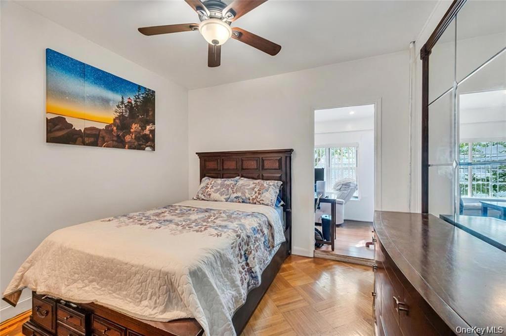 10530 Van Wyck Expressway