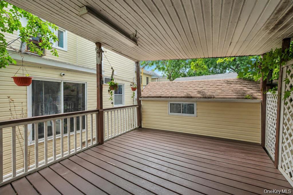 10530 Van Wyck Expressway
