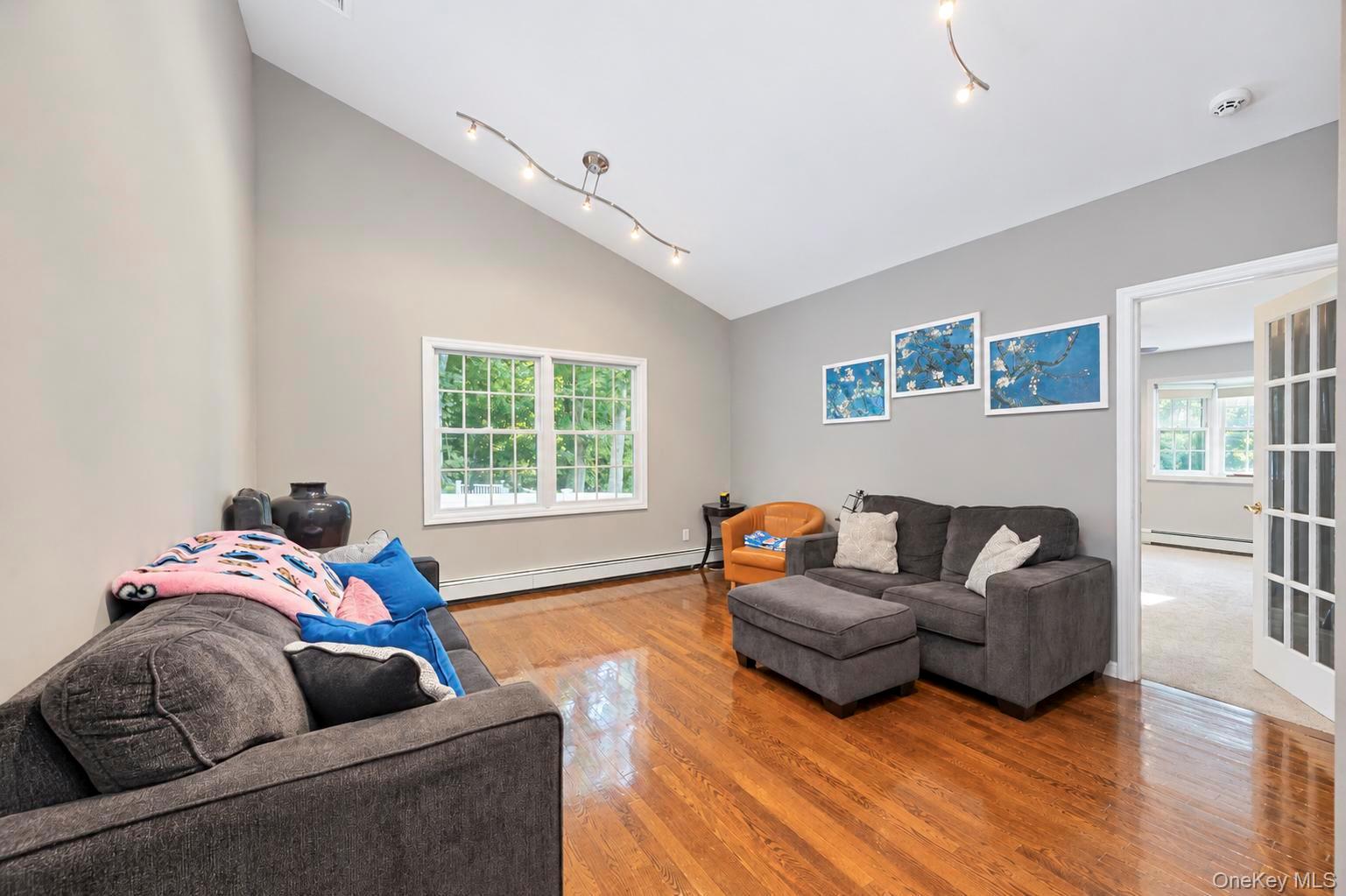 4 Hunting Hill Road