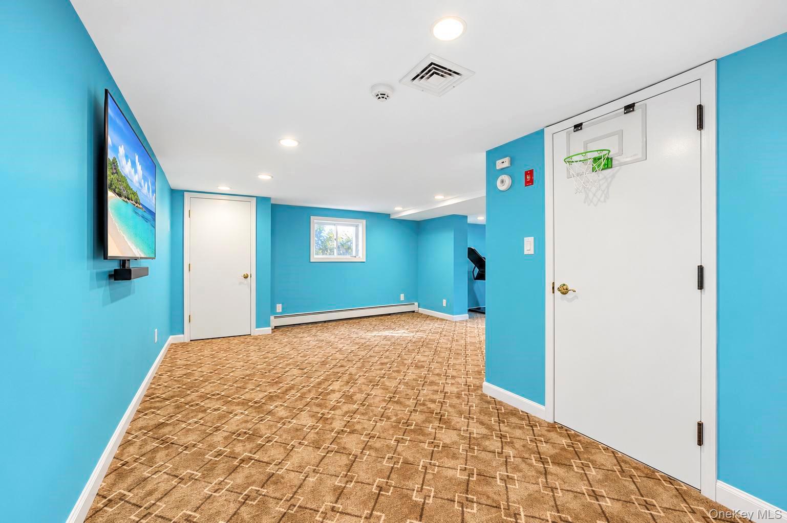 4 Hunting Hill Road