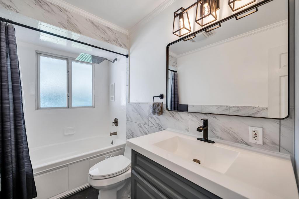 260 9th Street